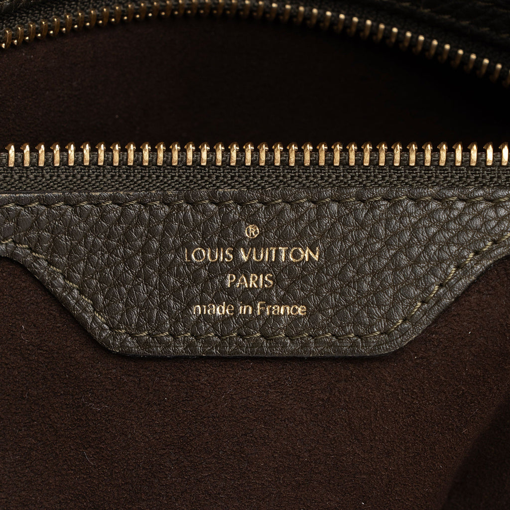 Louis Vuitton Mahina Leather Stellar PM Tote (SHF-bQCuWn)