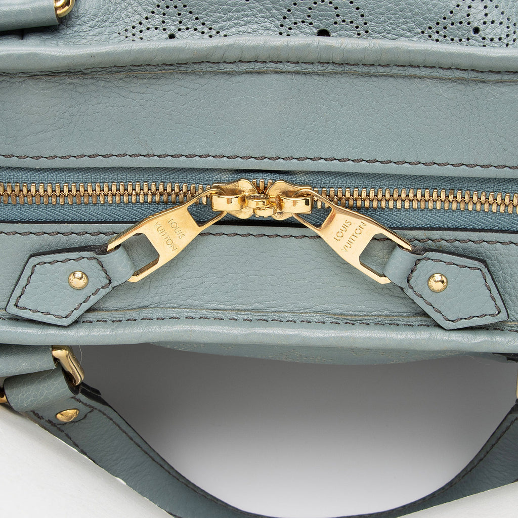 Louis Vuitton Mahina Leather Stellar PM Tote (SHF-mayQeq)