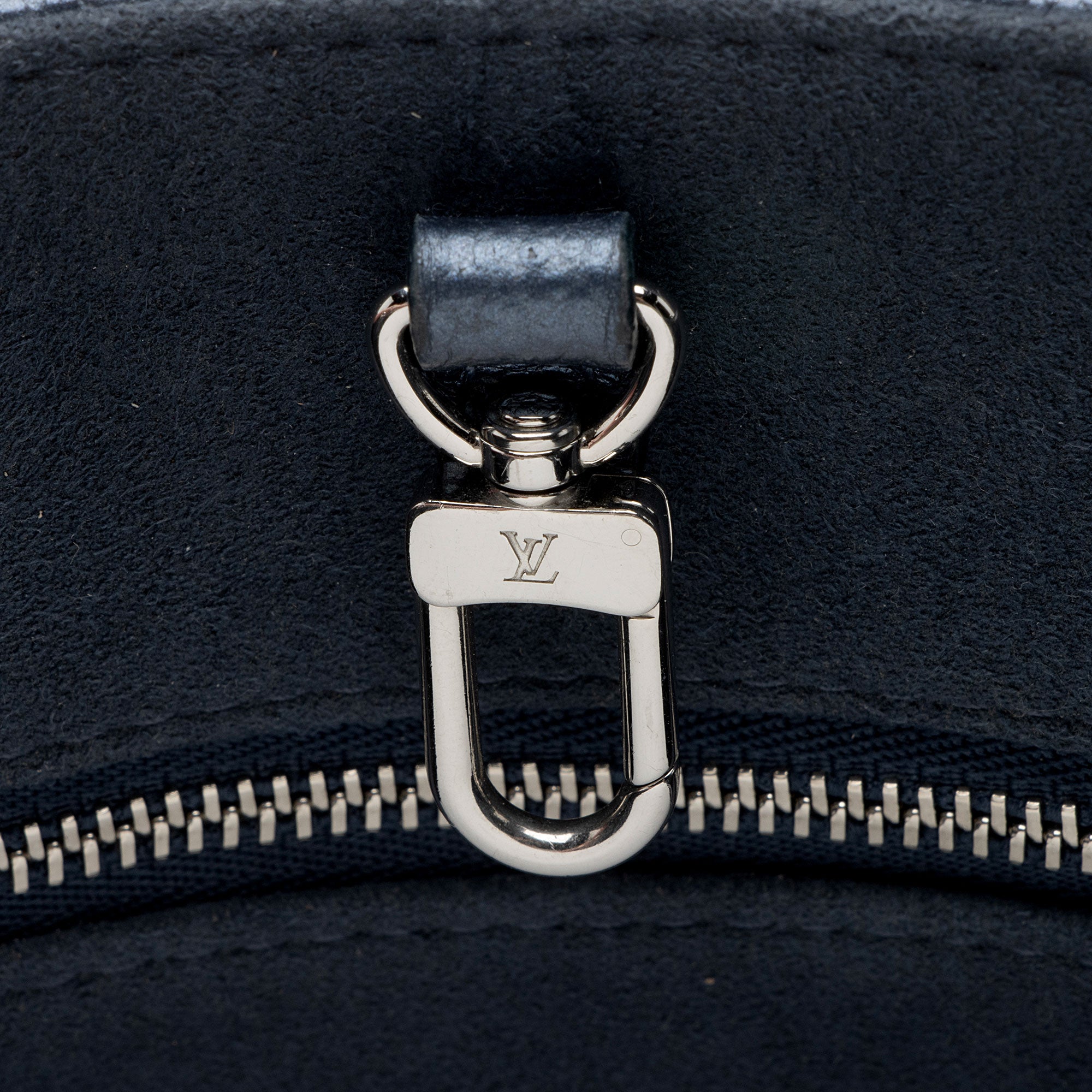 Louis Vuitton Metallic Giant Monogram Empreinte Onthego PM Tote (SHF-2DZXYF)