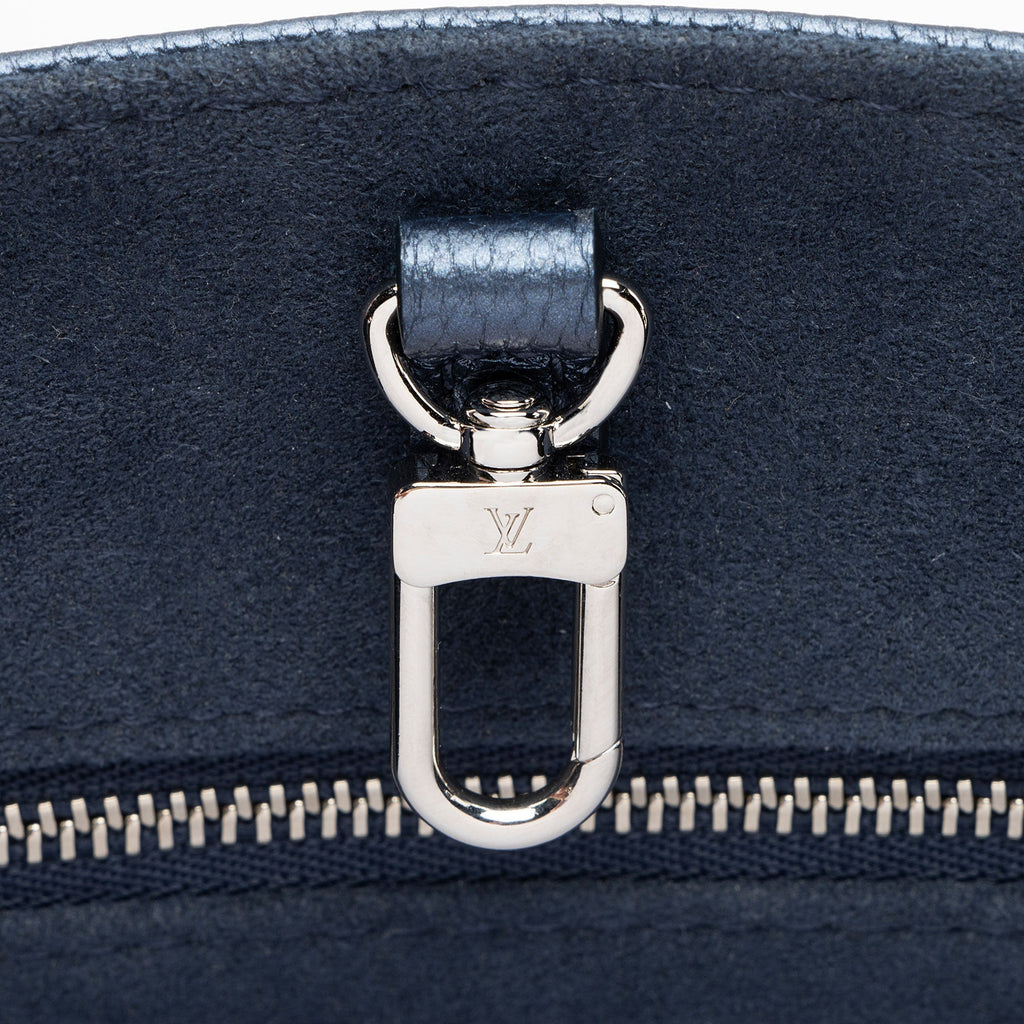 Louis Vuitton Metallic Giant Monogram Empreinte Onthego PM Tote