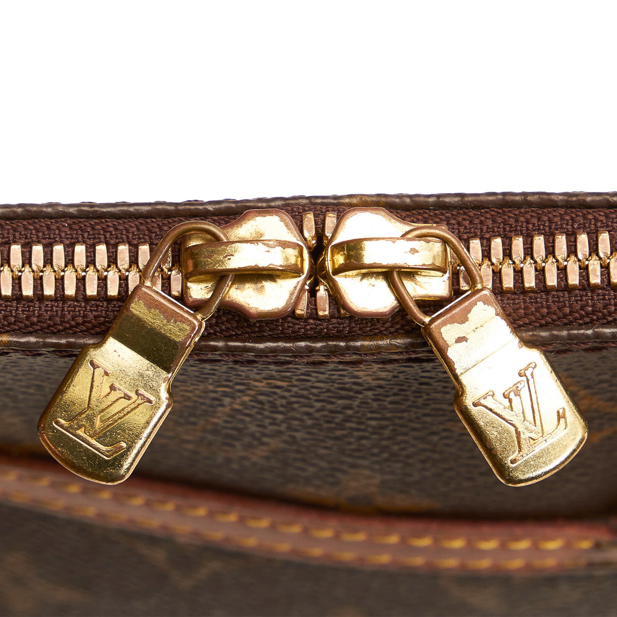 Louis Vuitton Mini Monogram Coussin (SHG-29577)