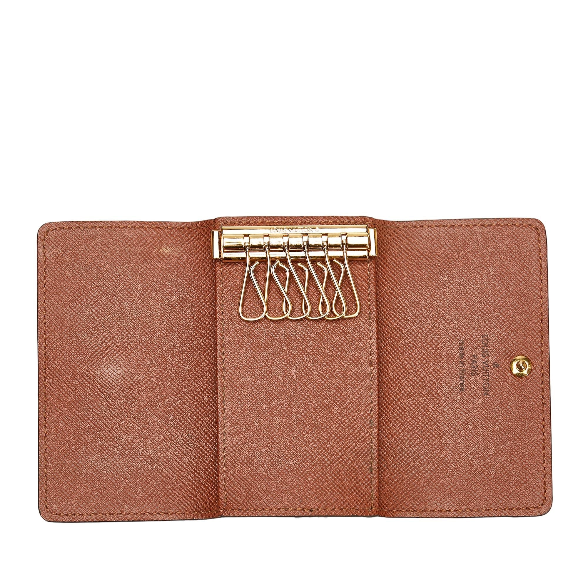 Louis Vuitton Monogram 6 Key Holder (SHG-YeNnGB)