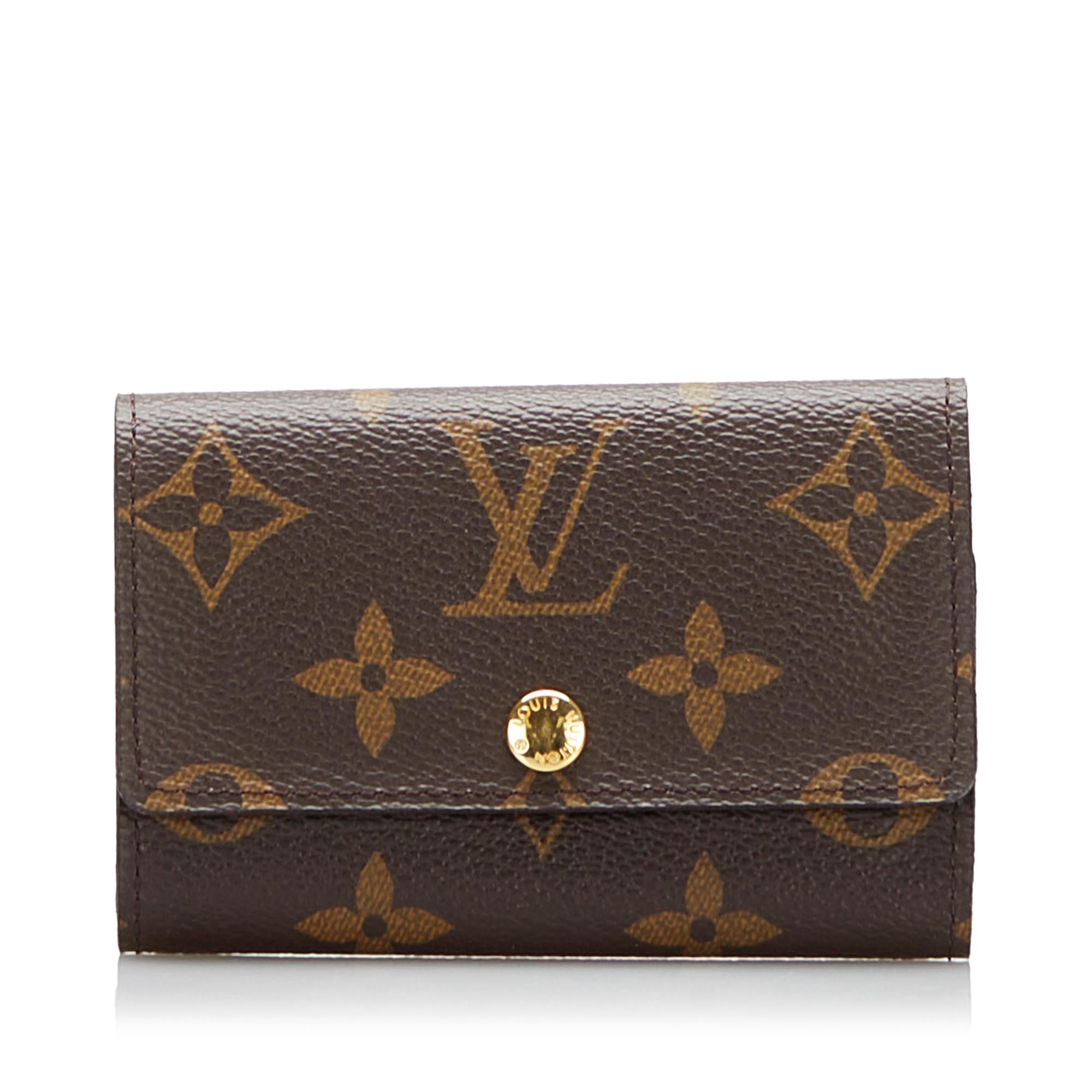 Louis Vuitton Monogram 6 Key Holder (SHG-Y6az0B)