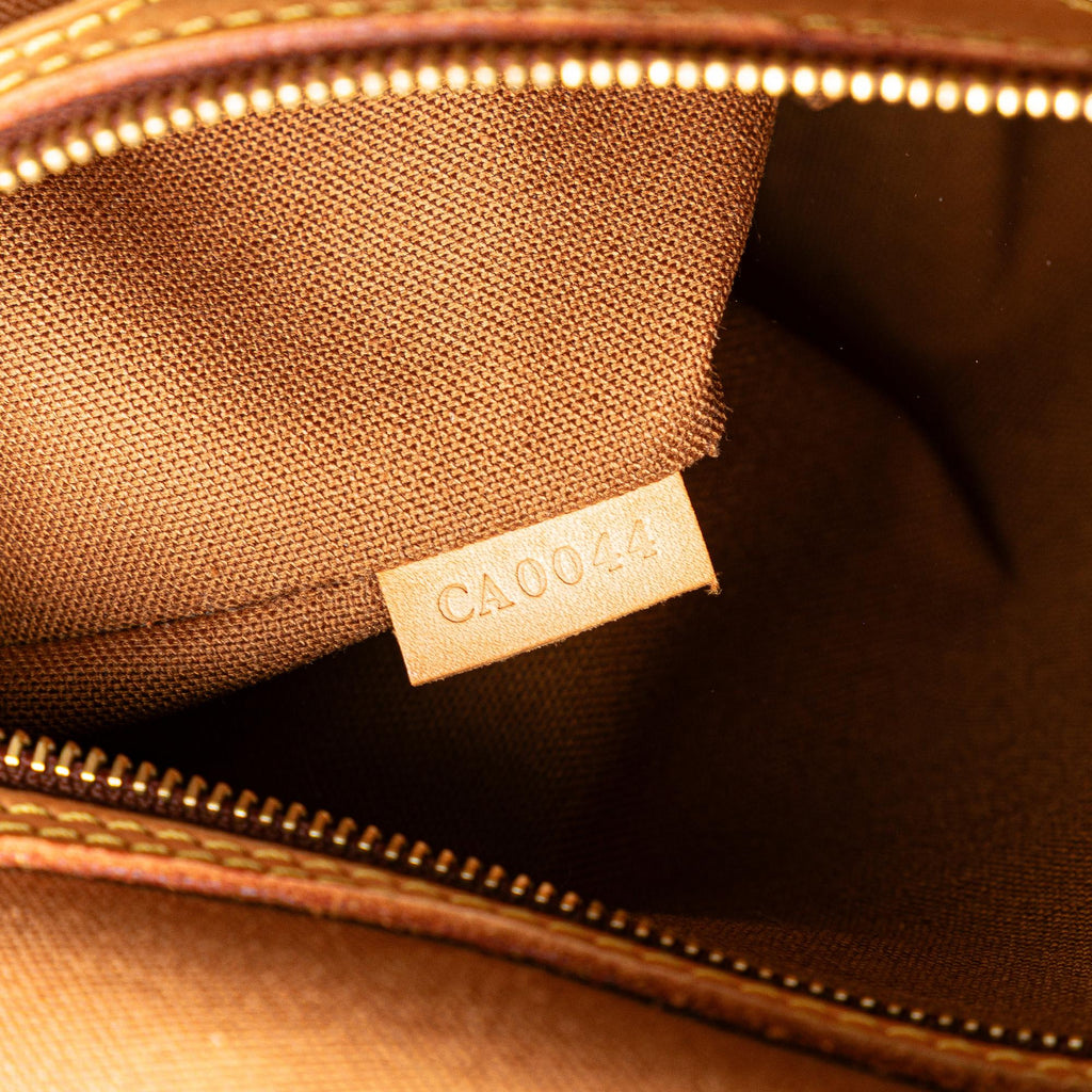 Louis Vuitton Monogram Abbesses