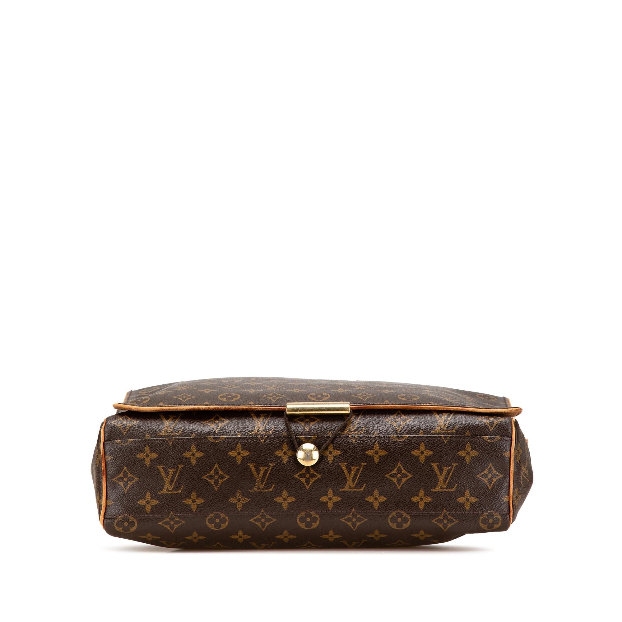 Louis Vuitton Monogram Abbesses
