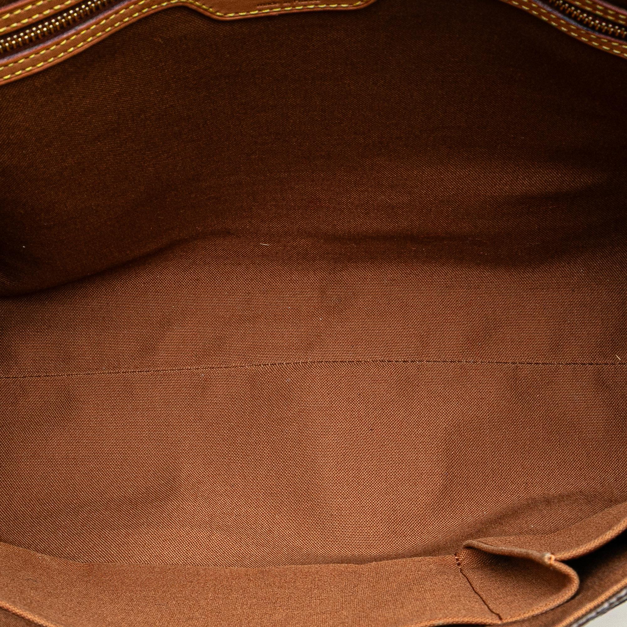 Louis Vuitton Monogram Abbesses