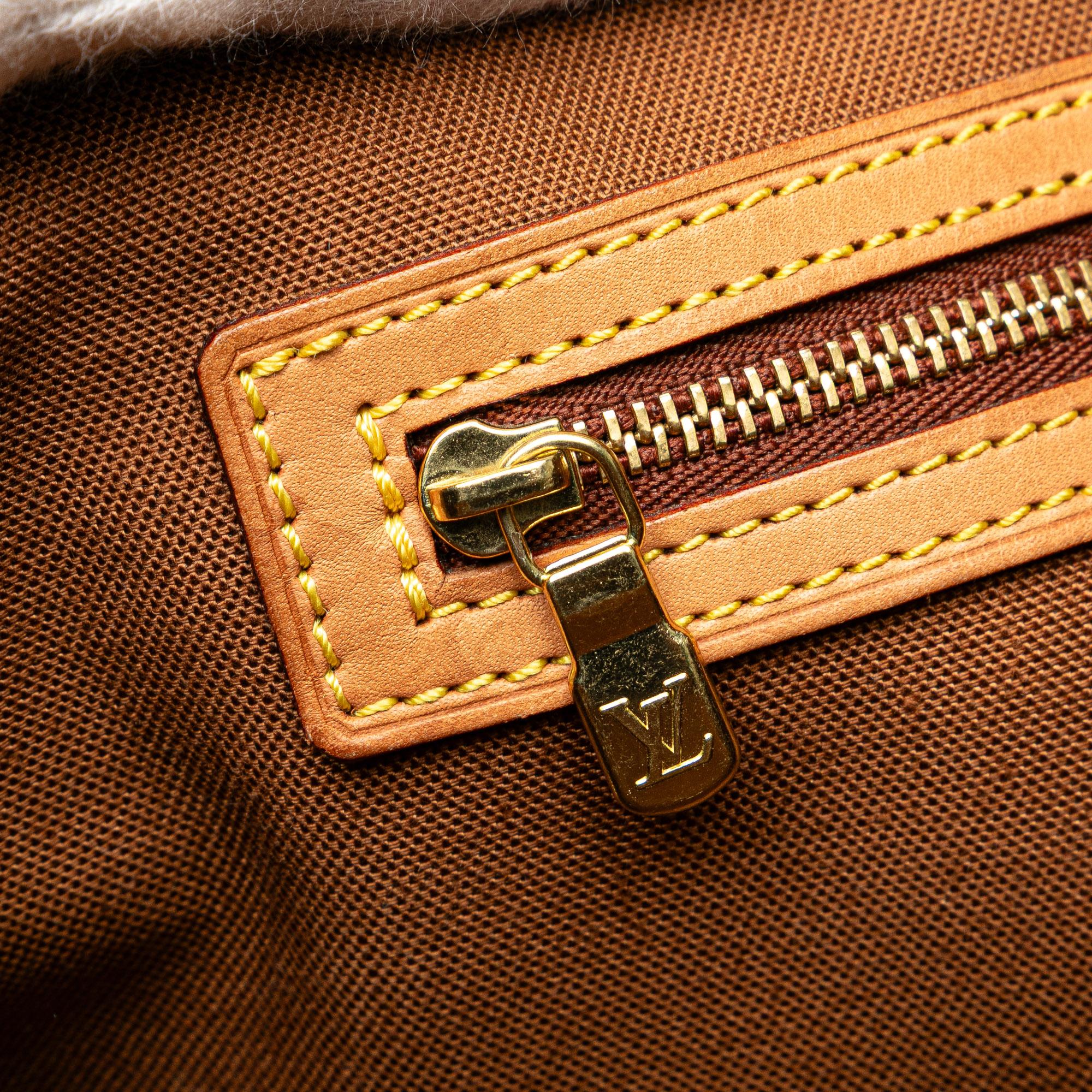 Louis Vuitton Monogram Abbesses