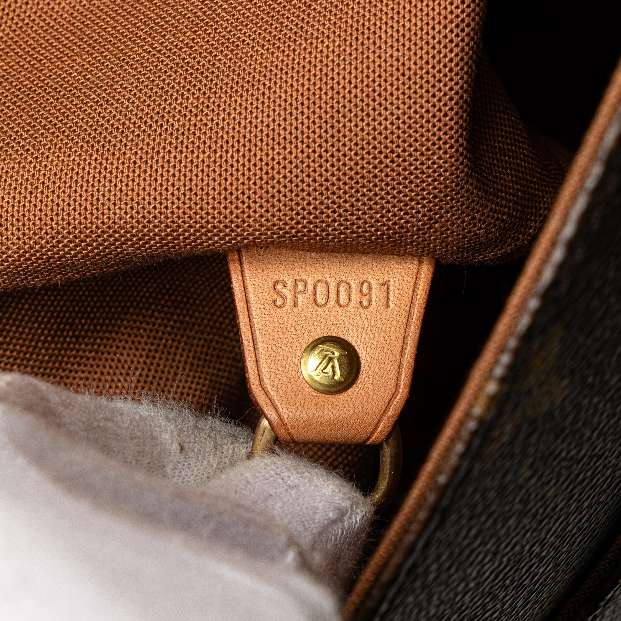 Louis Vuitton Monogram Abbesses