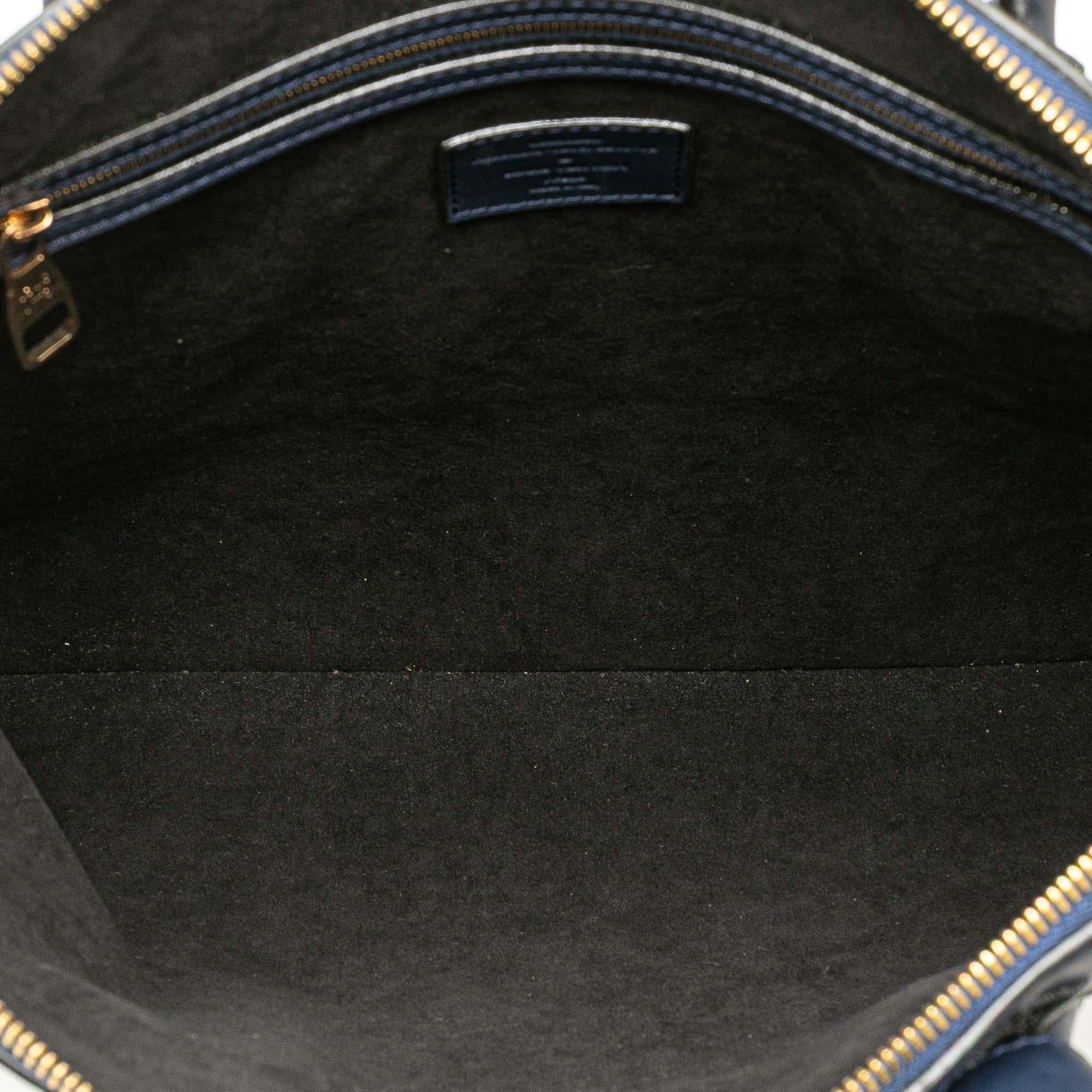 Louis Vuitton Monogram Addiction Lockit Vertical MM