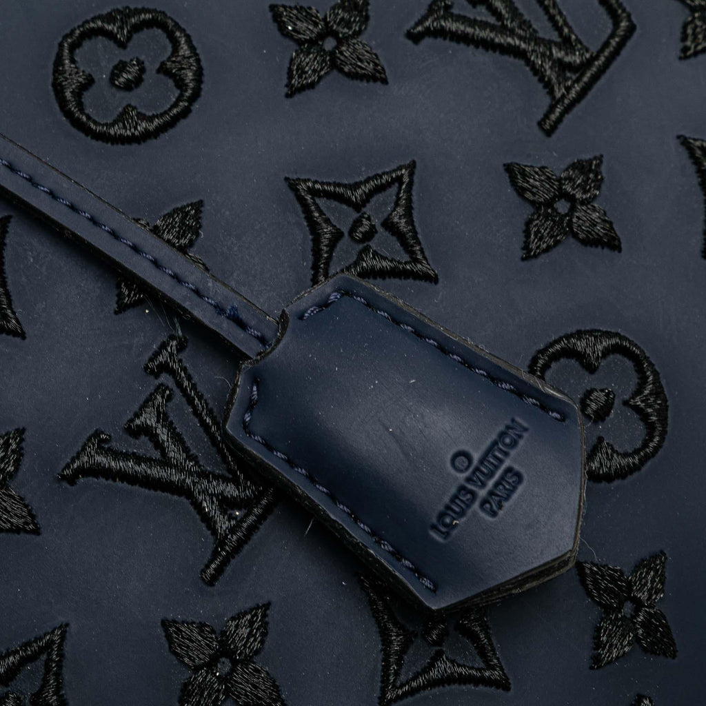 Louis Vuitton Monogram Addiction Lockit Vertical MM