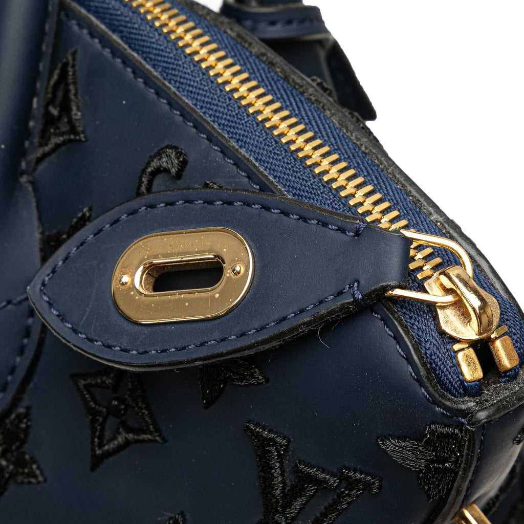 Louis Vuitton Monogram Addiction Lockit Vertical MM