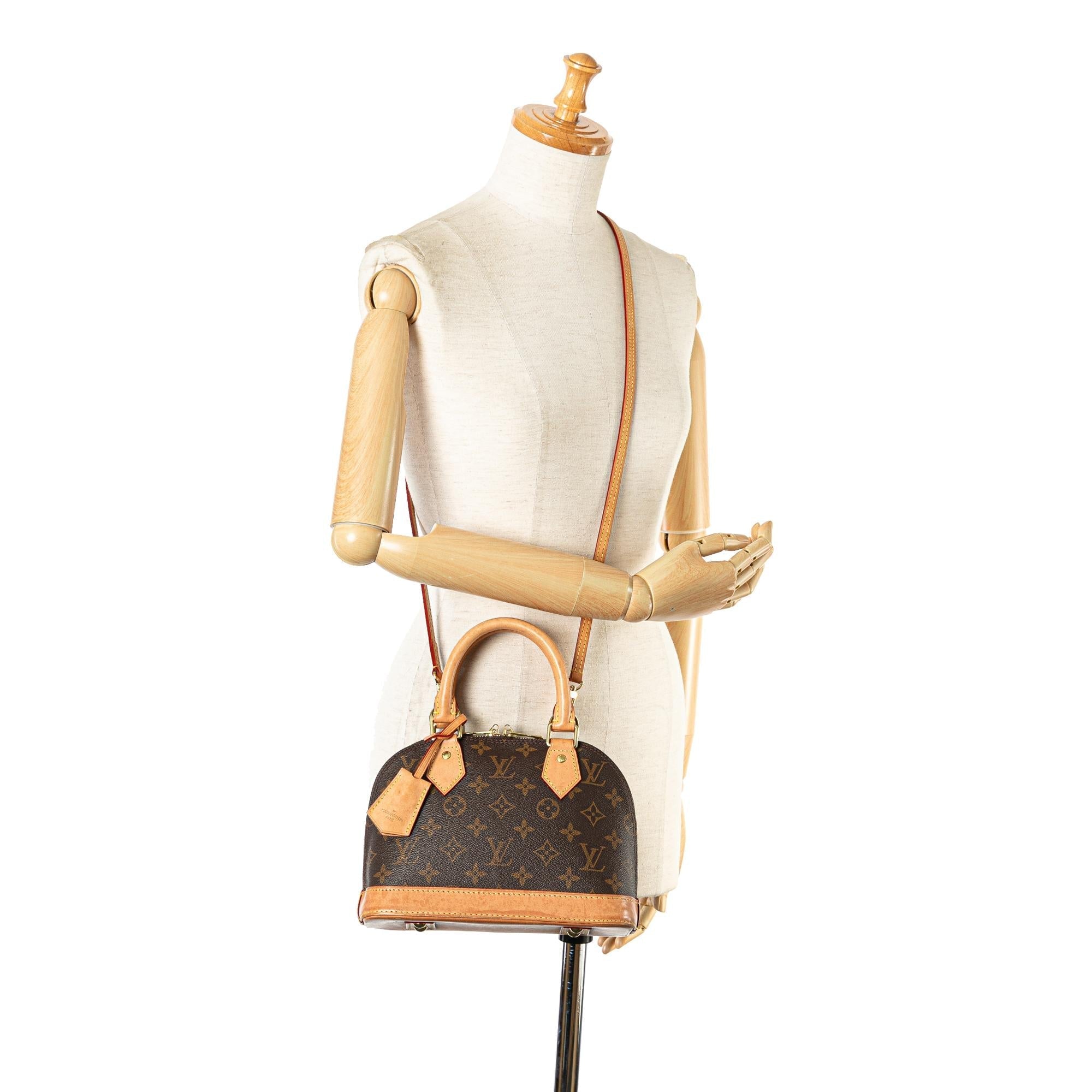 Louis Vuitton Monogram Alma BB (SHG-vRsSQv)