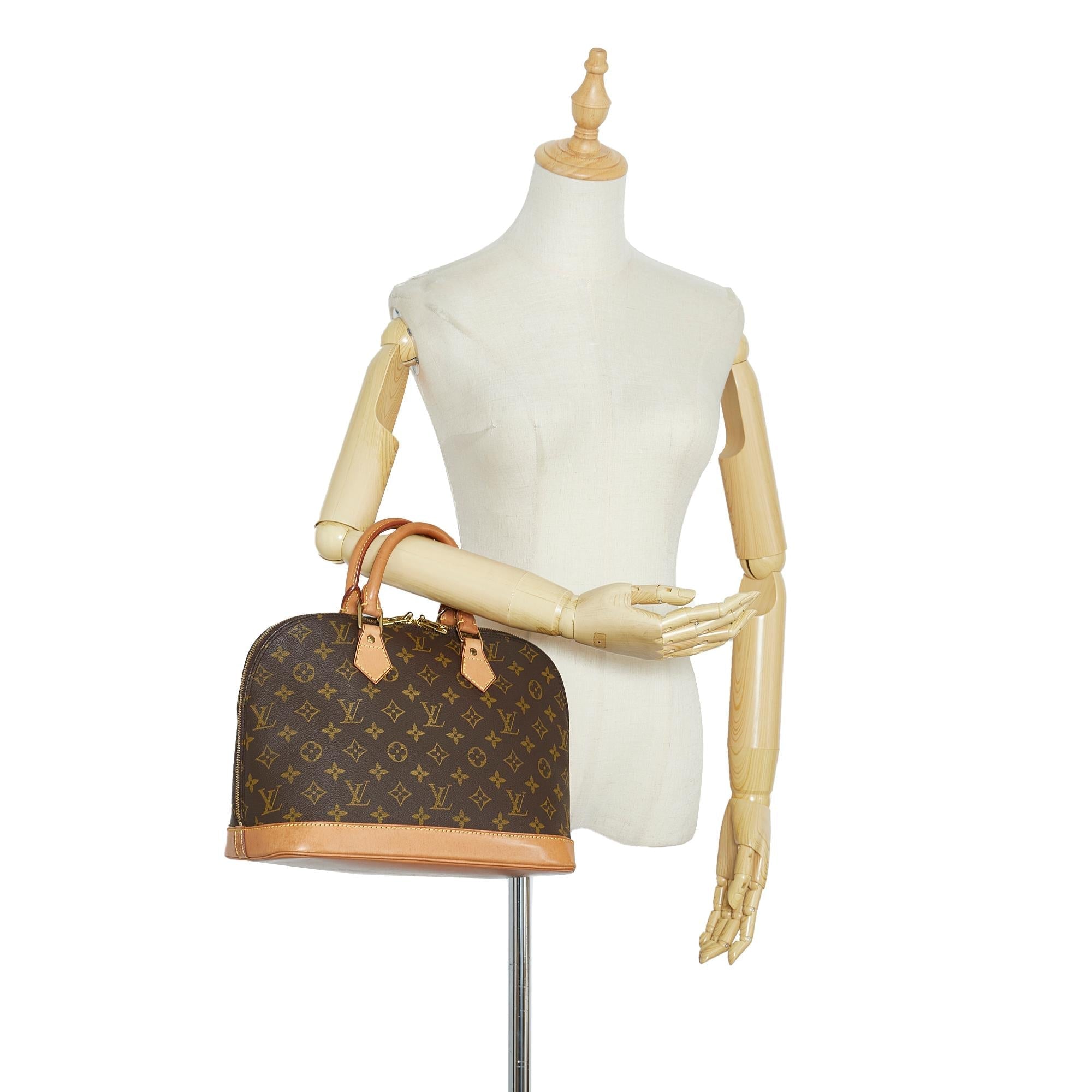 Louis Vuitton Monogram Alma MM (SHG-HBR8NO)