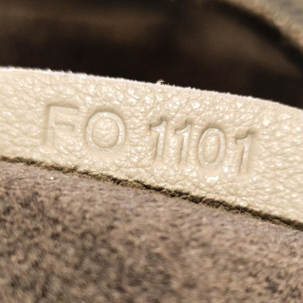 Louis Vuitton Monogram Antheia Ixia MM (SHG-qWx4GK)