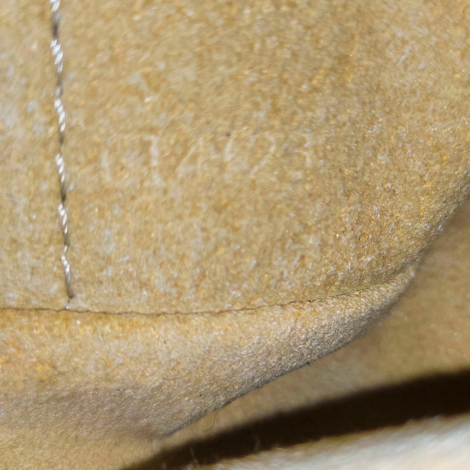 Louis Vuitton Monogram Artsy MM (SHG-37140)