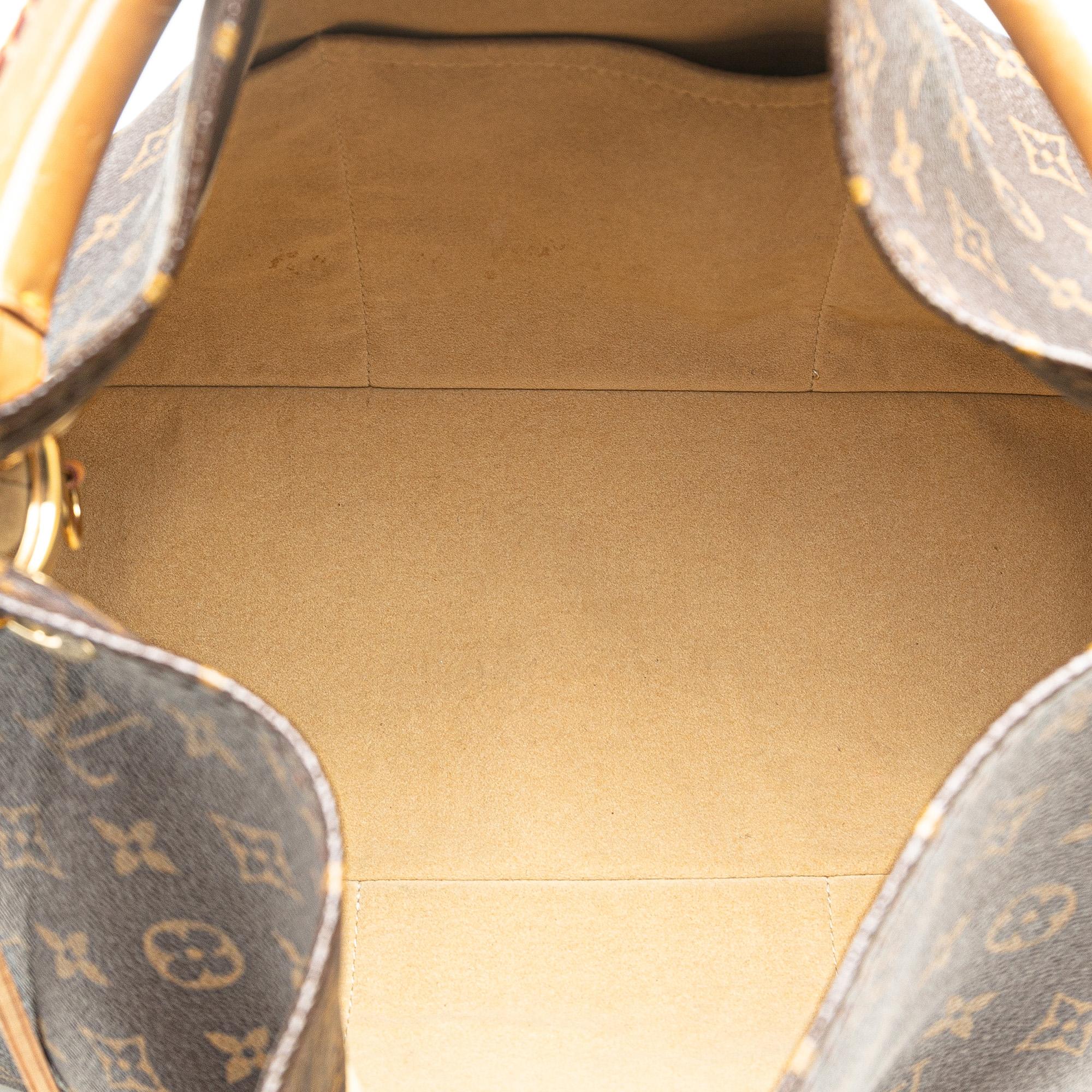 Louis Vuitton Monogram Artsy MM
