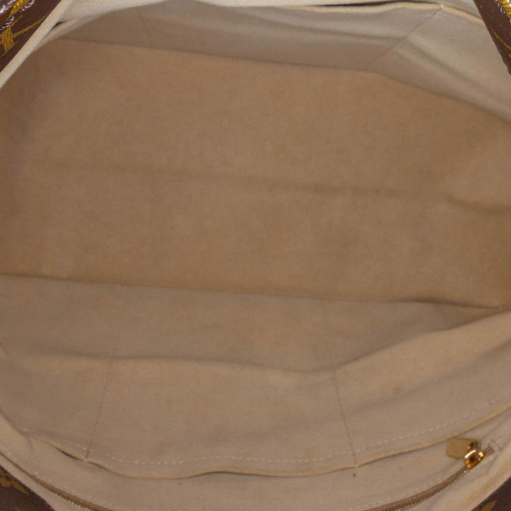 Louis Vuitton Monogram Artsy MM