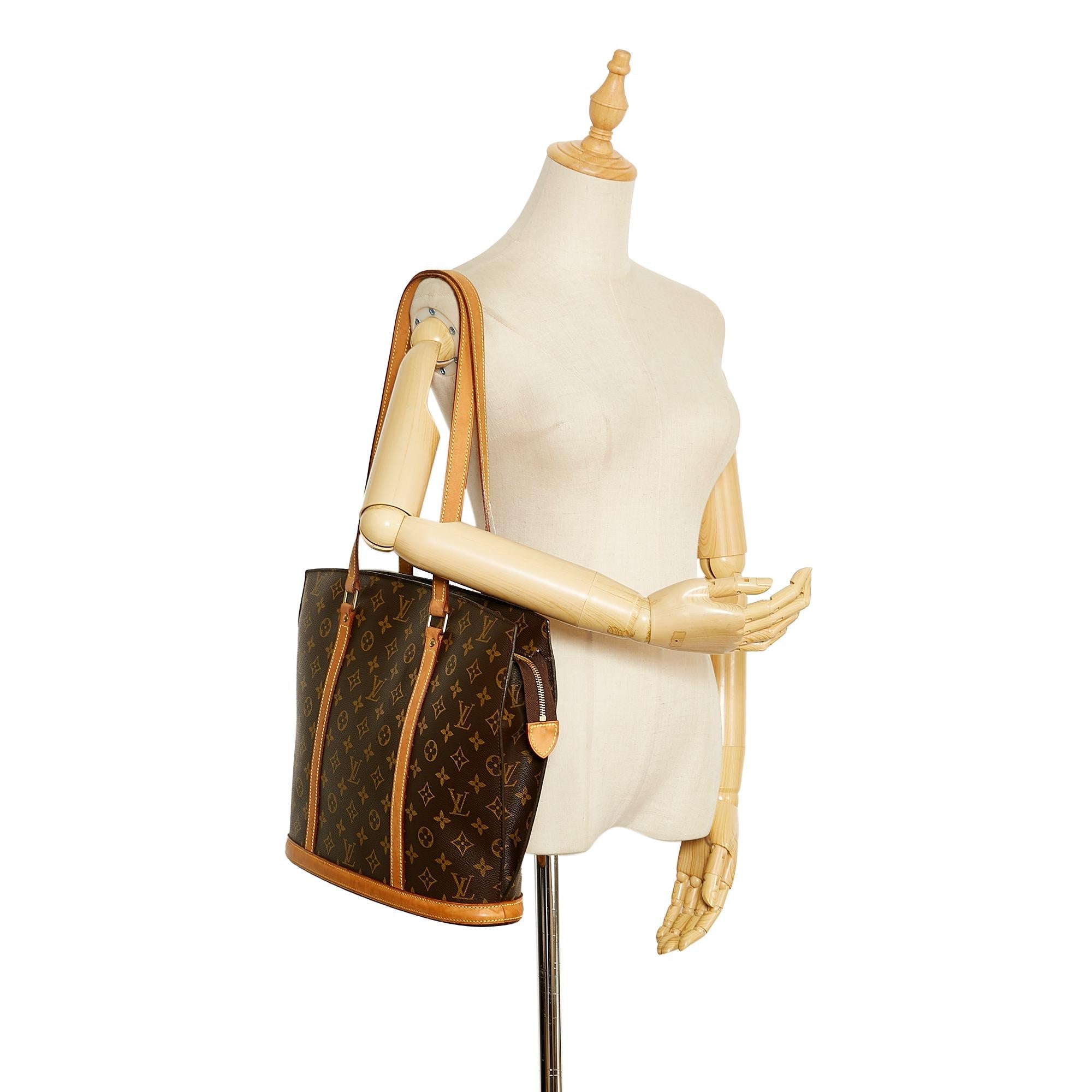 Louis Vuitton Monogram Babylone (SHG-7ZJGOj)