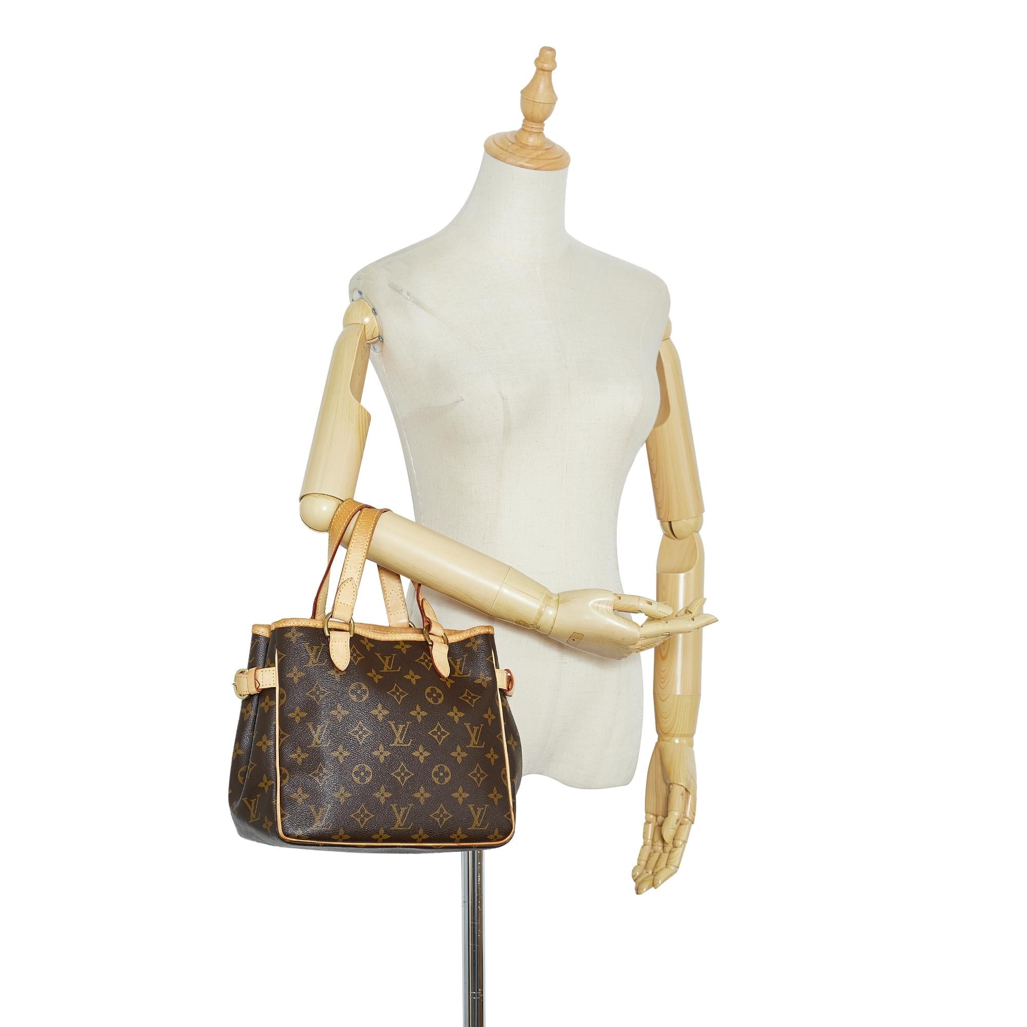 Louis Vuitton Monogram Batignolles Vertical PM (SHG-HgYuVS)