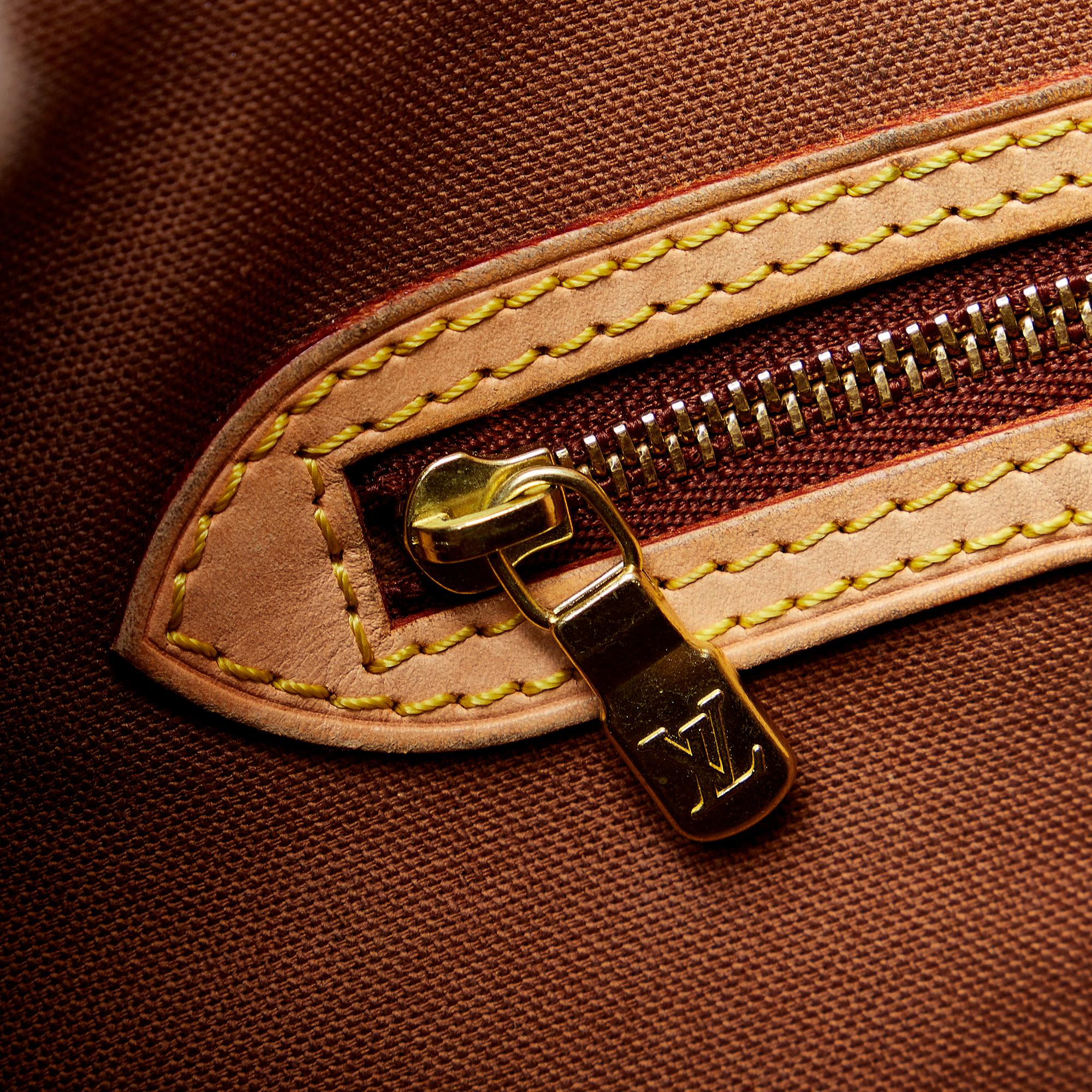 Louis Vuitton Monogram Batignolles Vertical (SHG-7NSQKu)