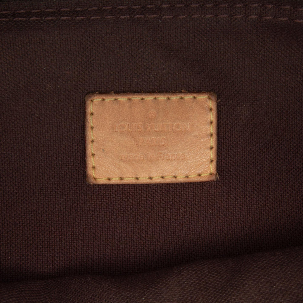 Louis Vuitton Monogram Berri PM (SHG-Ir6126)