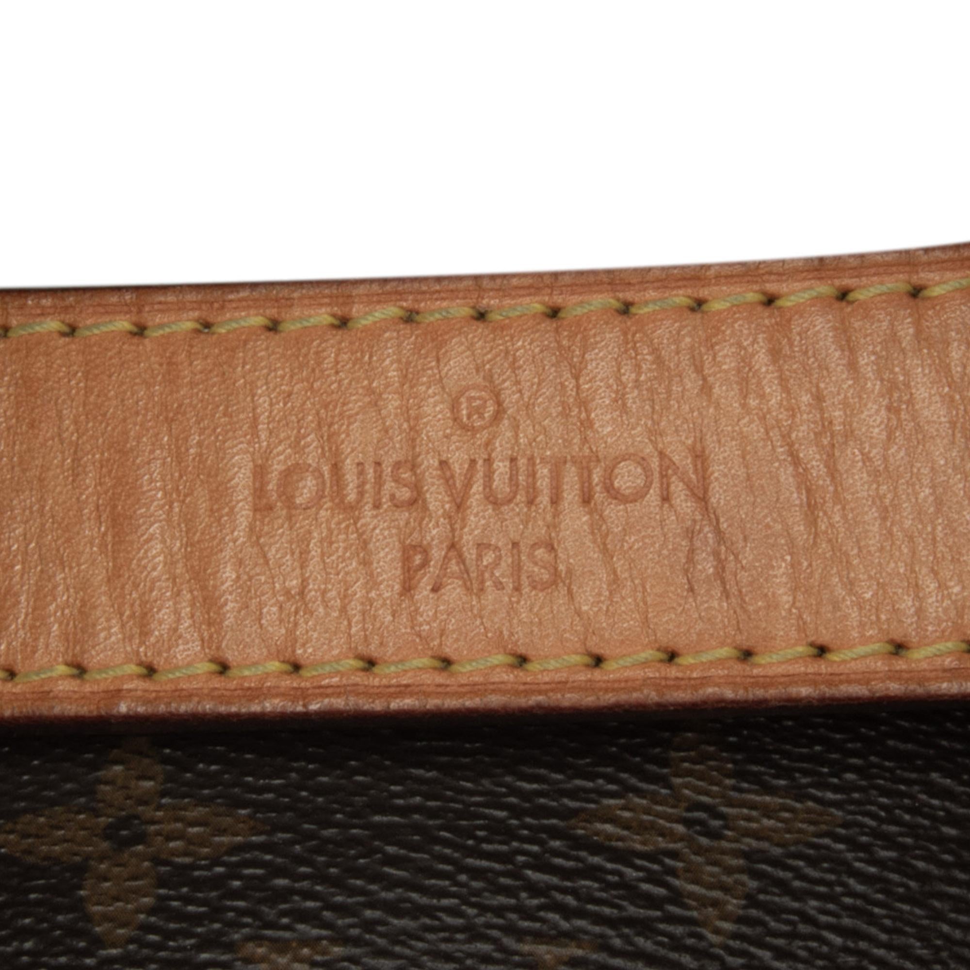 Louis Vuitton Monogram Berri PM (SHG-Ir6126)