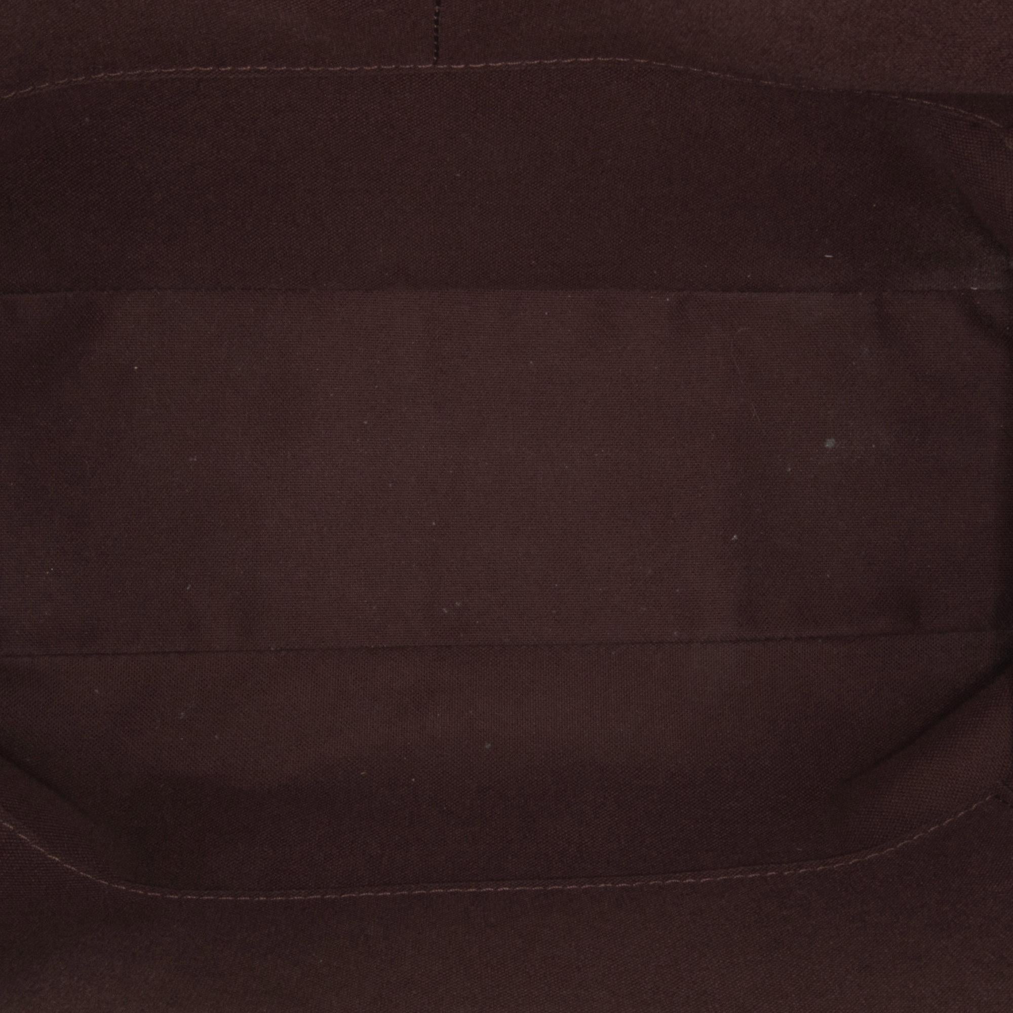 Louis Vuitton Monogram Berri PM (SHG-Ir6126)