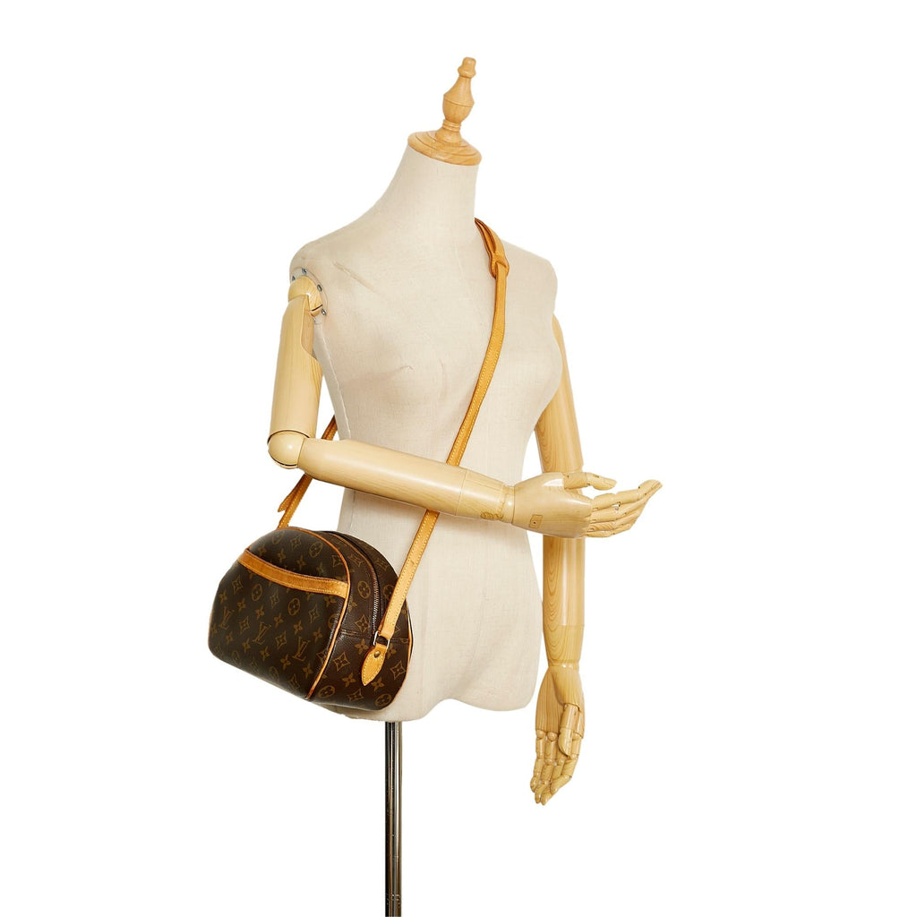 Louis Vuitton Monogram Blois (SHG-bHyCy5)
