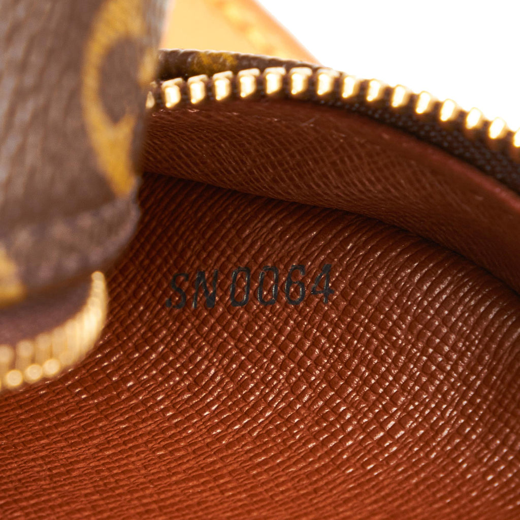 Louis Vuitton Monogram Blois (SHG-zReOan)