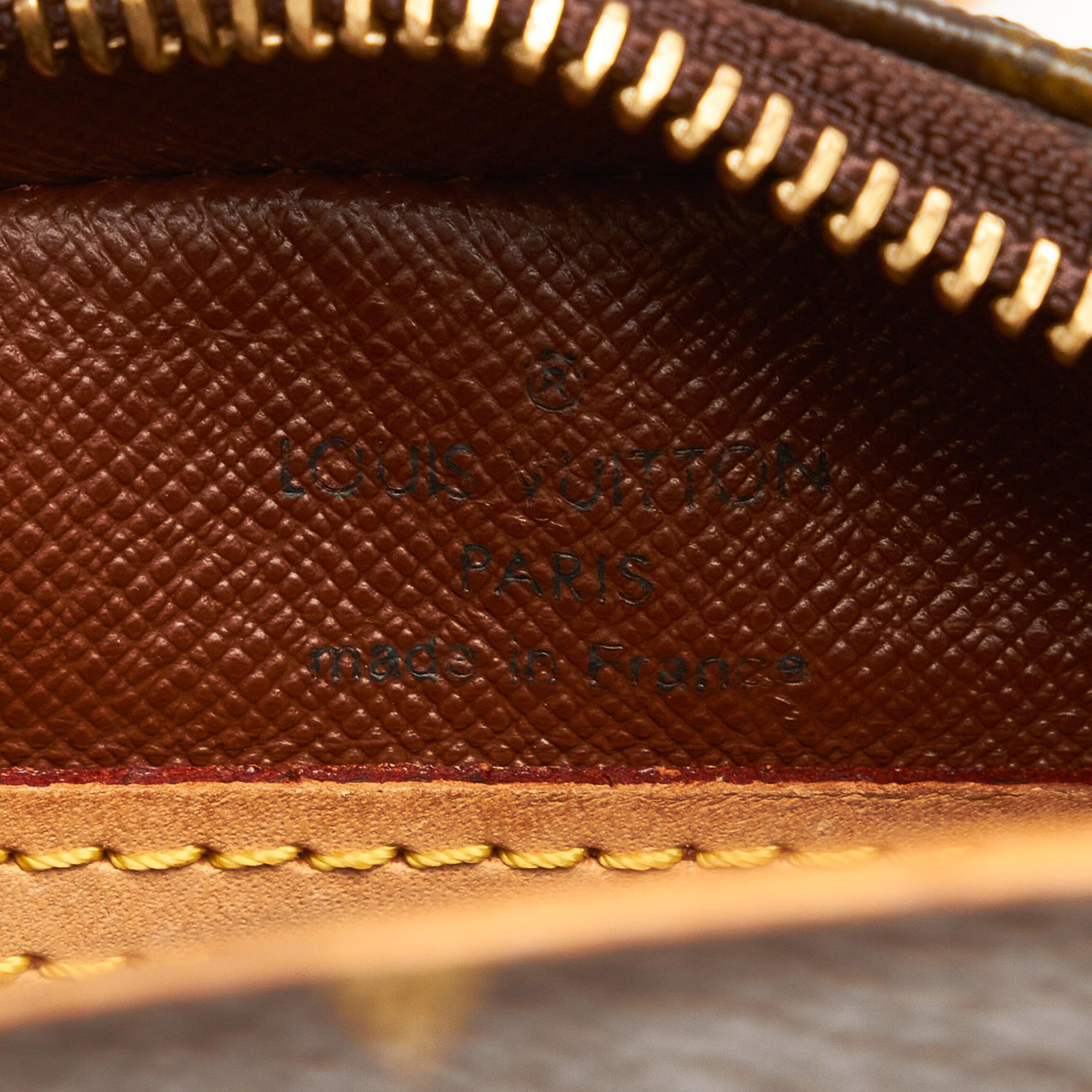 Louis Vuitton Monogram Blois (SHG-zReOan)