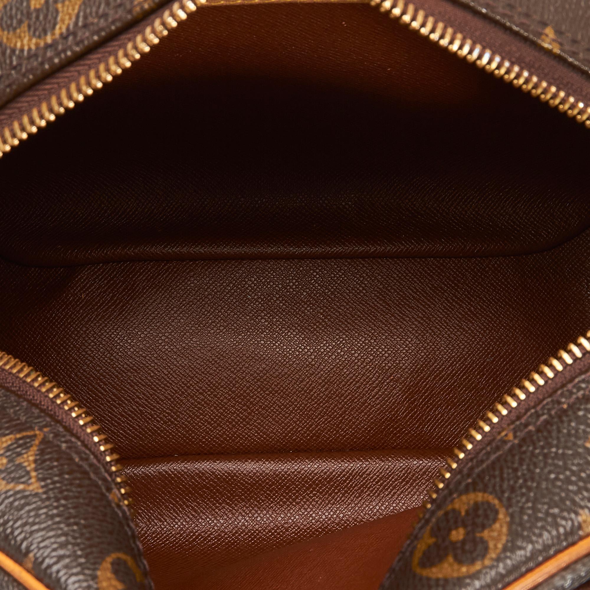 Louis Vuitton Monogram Blois (SHG-sfEI2V)