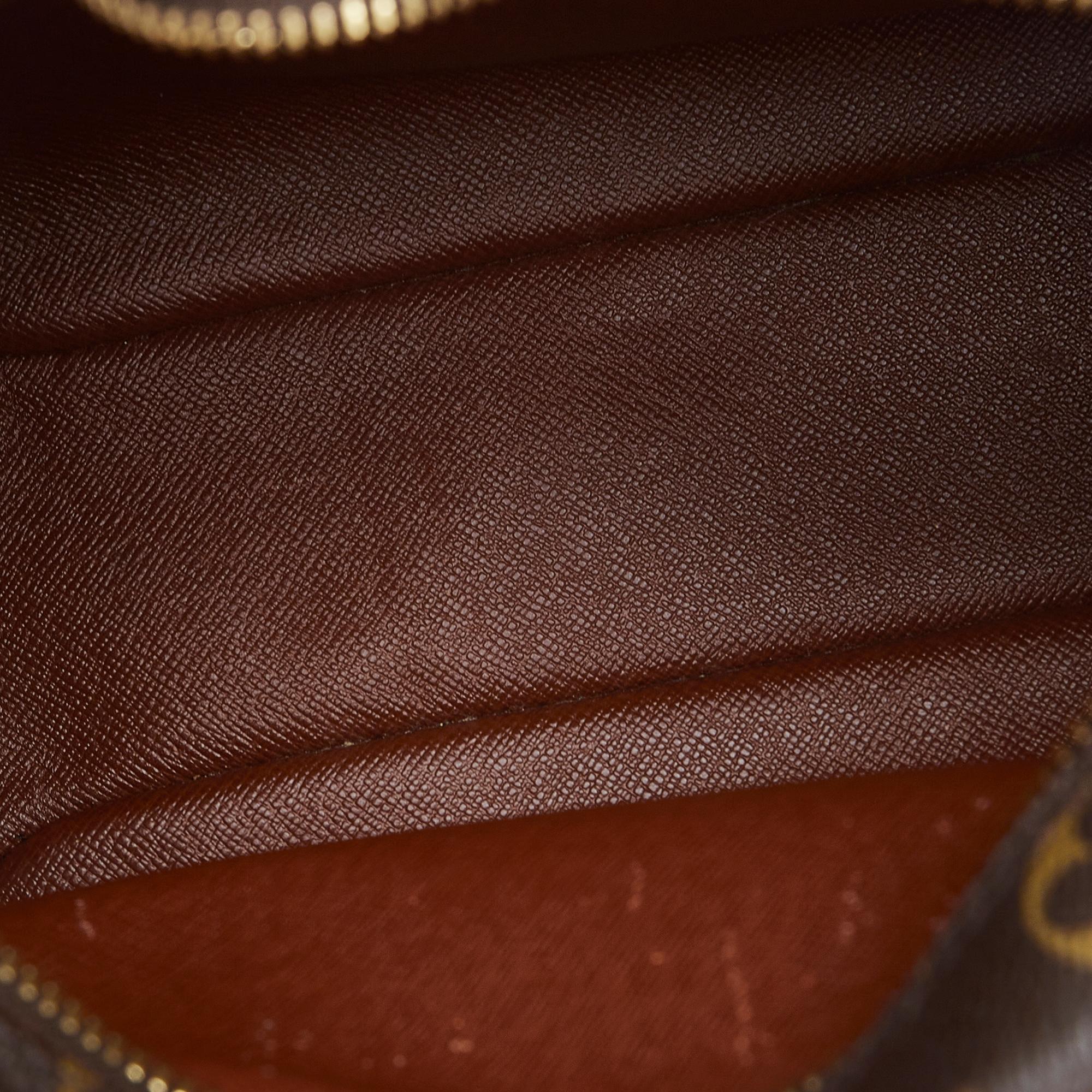 Louis Vuitton Monogram Blois (SHG-Do4L6q)