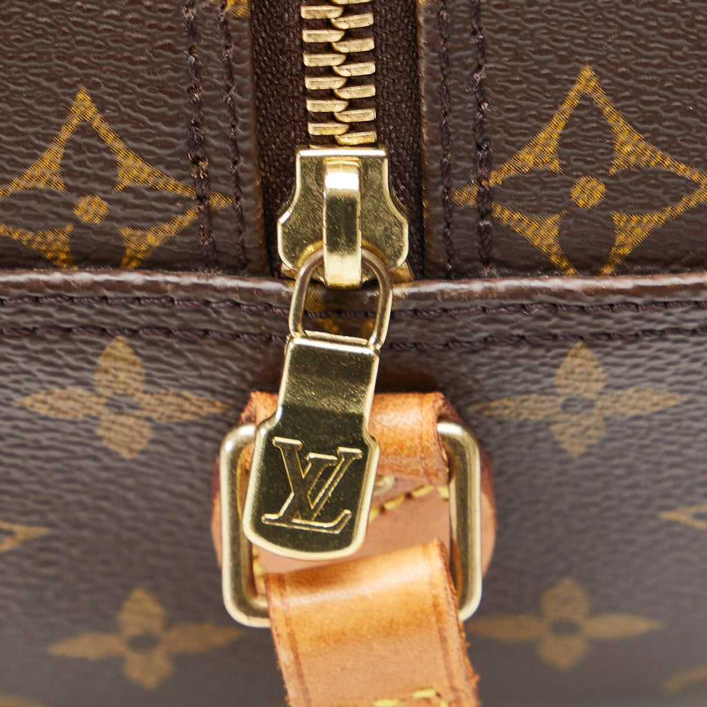 Louis Vuitton Monogram Blois (SHG-ErnLZQ)