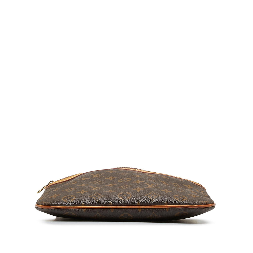 Louis Vuitton Monogram Bosphore Pochette (SHG-F20jX4)