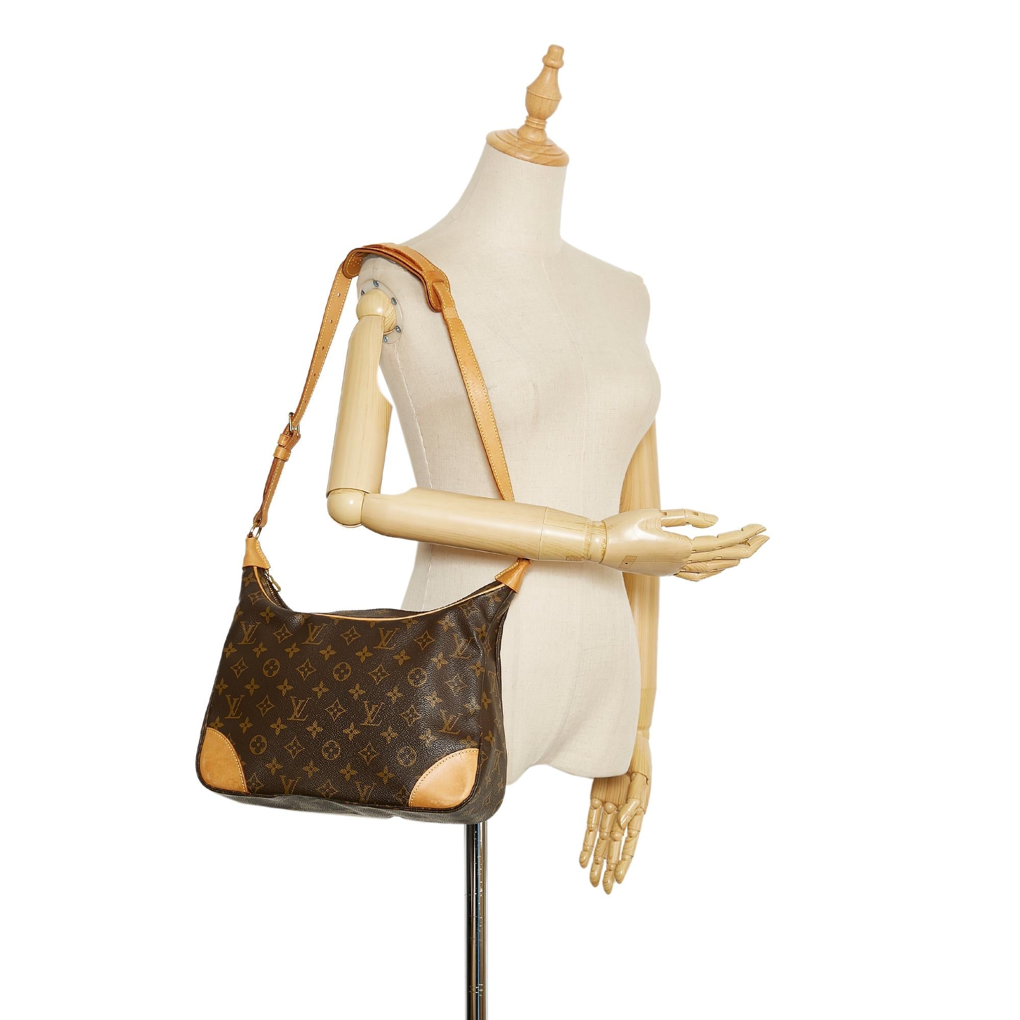 Louis Vuitton Monogram Boulogne 30 (SHG-37044)