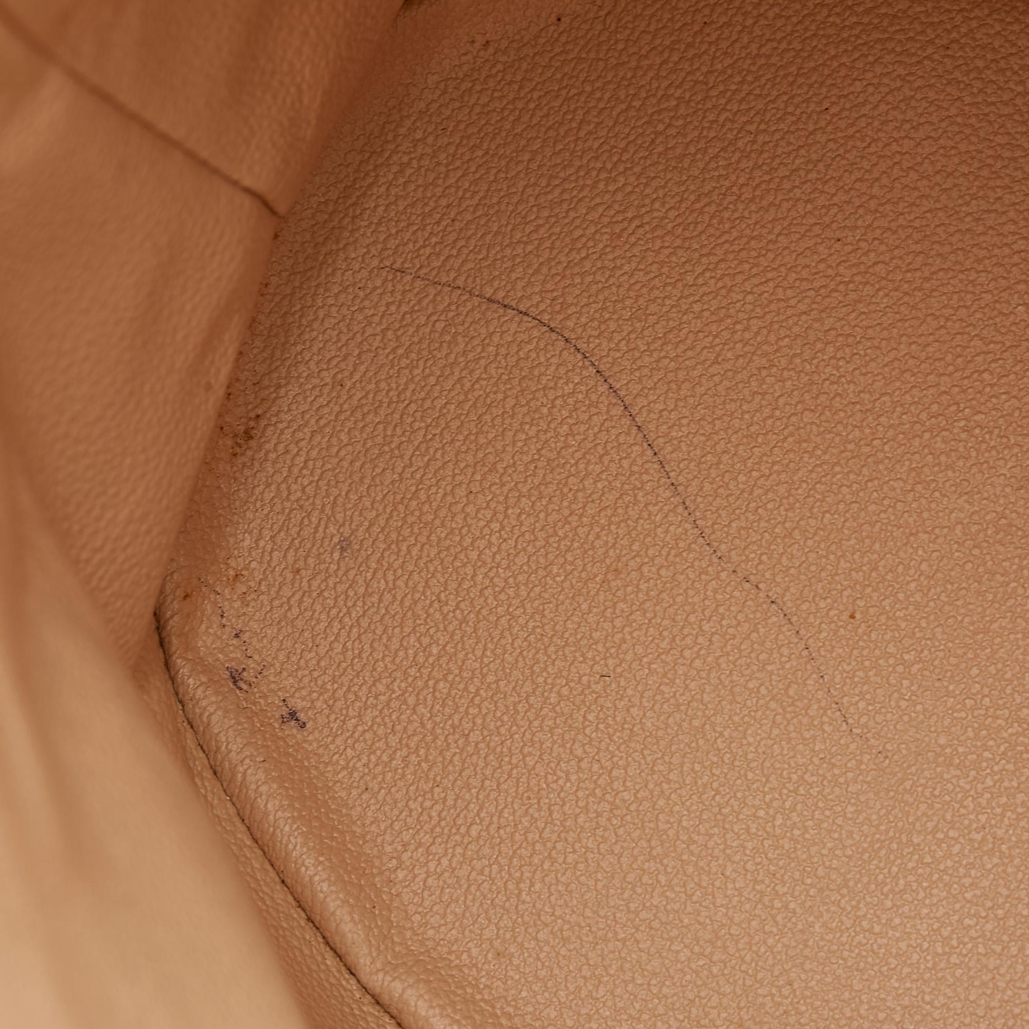 Louis Vuitton Monogram Bucket GM (SHG-RRpC7T)
