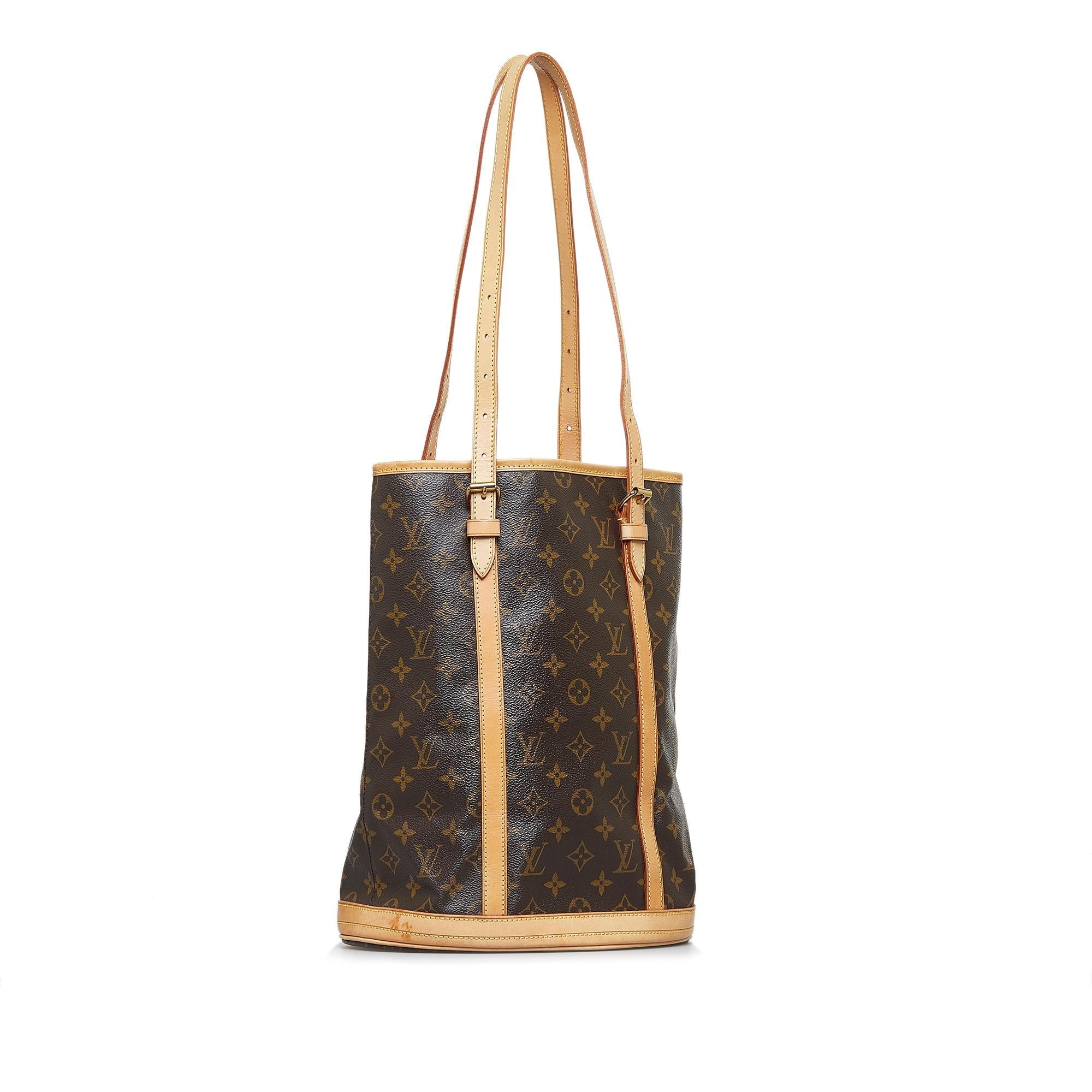 Louis Vuitton Monogram Bucket GM (SHG-Z5fO5u)
