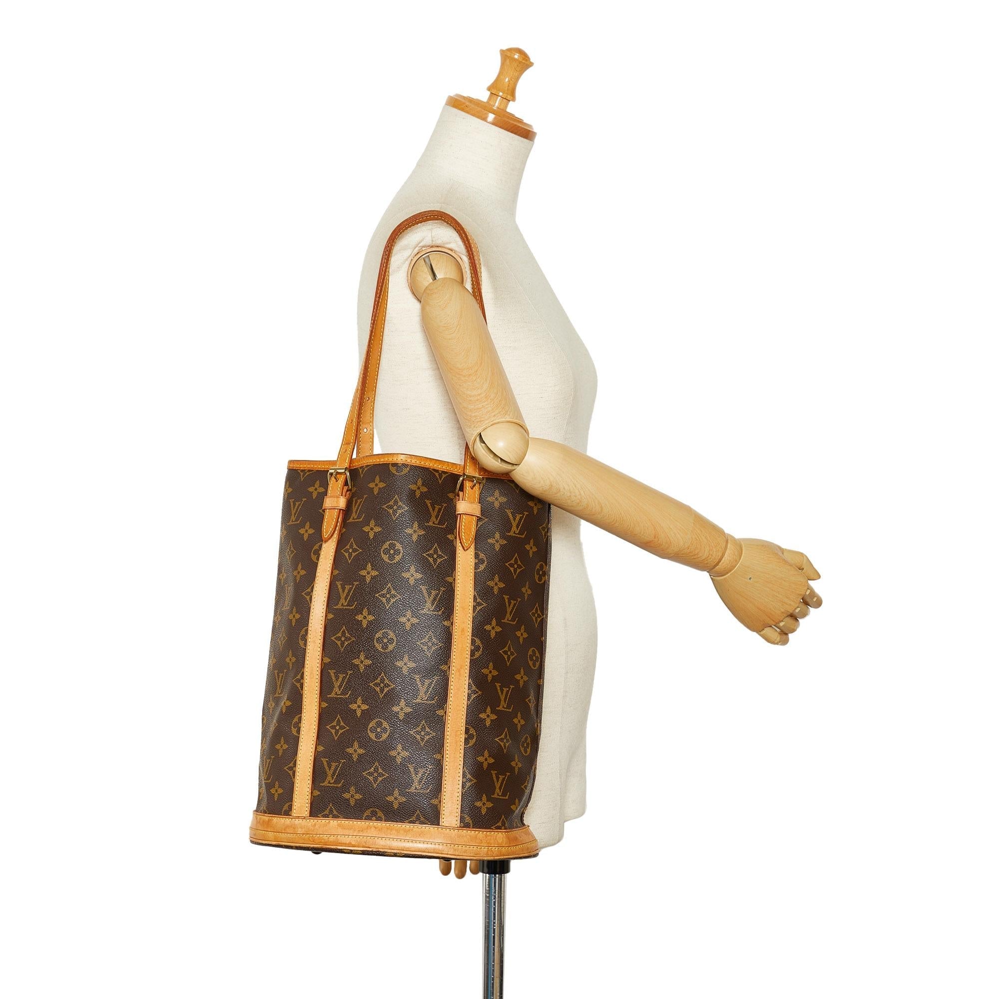 Louis Vuitton Monogram Bucket GM (SHG-ht2aEE)