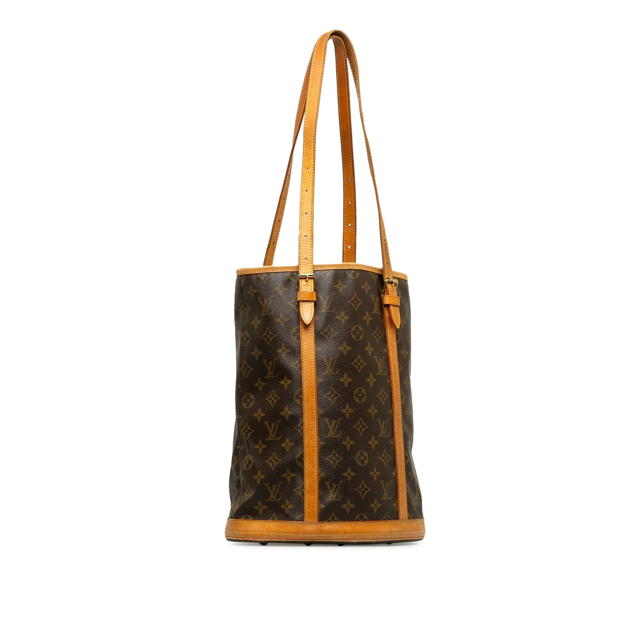 Louis Vuitton Monogram Bucket GM (SHG-m73d4F)