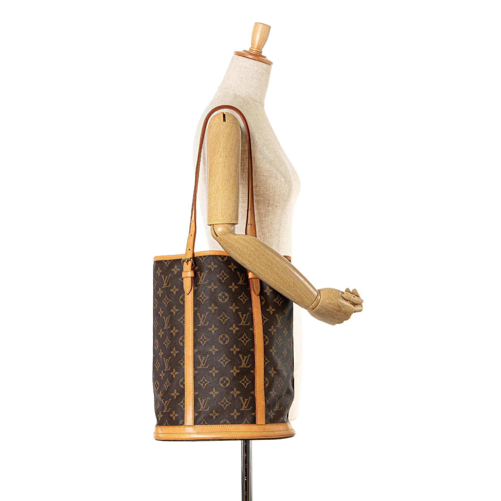 Louis Vuitton Monogram Bucket GM (SHG-3BjPz0)
