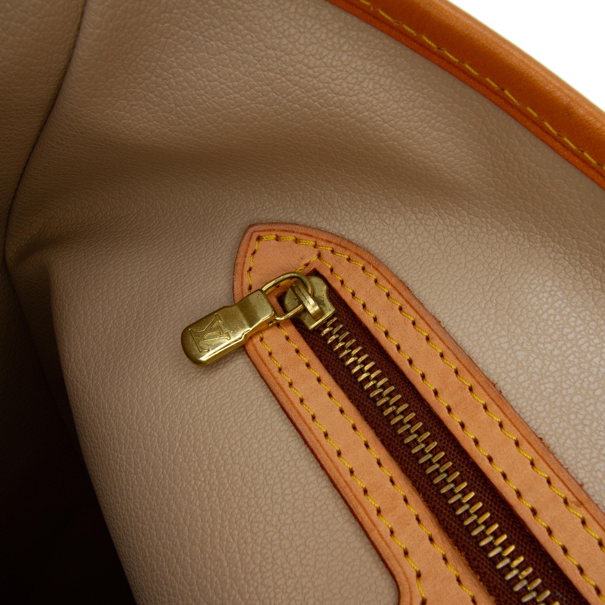 Louis Vuitton Monogram Bucket GM