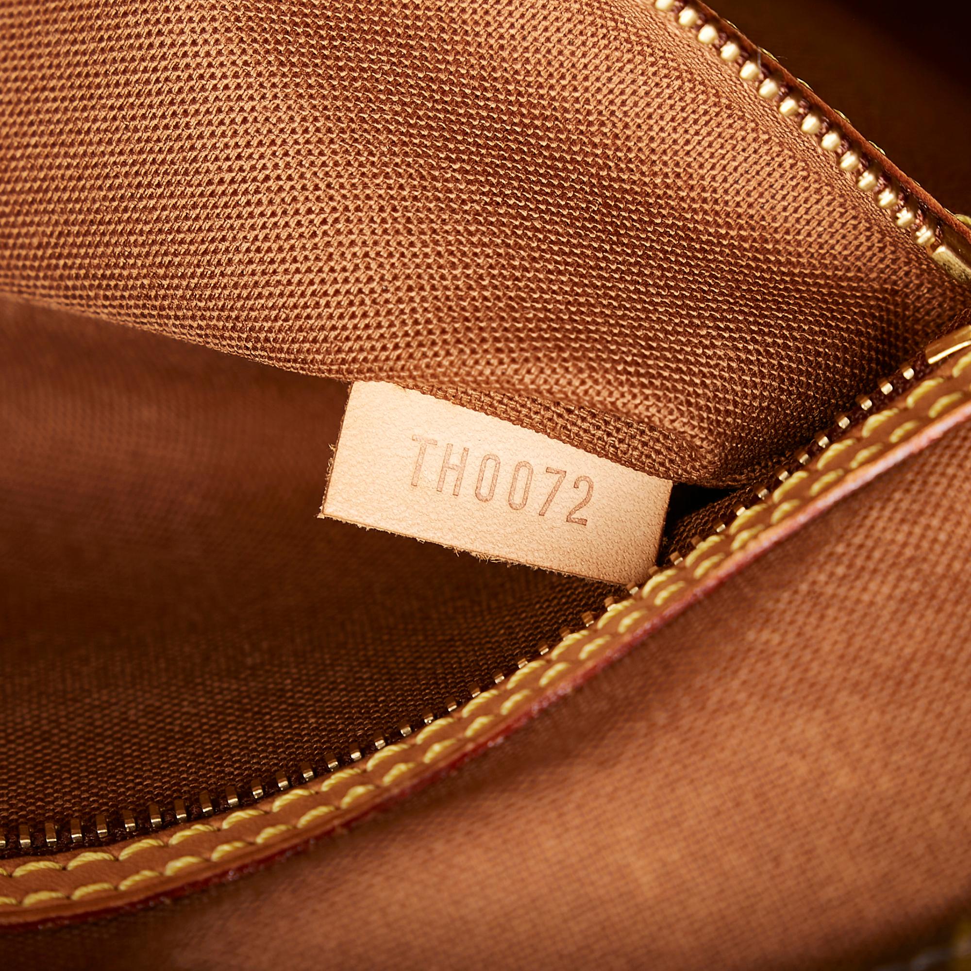 Louis Vuitton Monogram Cabas Mezzo (SHG-30244)