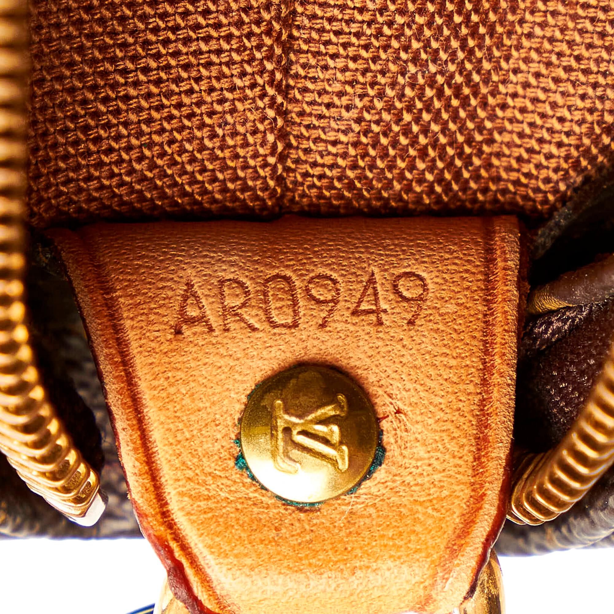 Louis Vuitton Monogram Cabas Mezzo (SHG-30366)