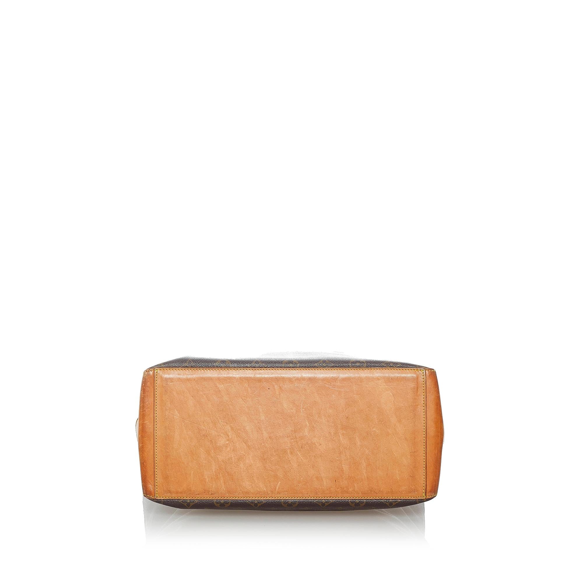 Louis Vuitton Monogram Cabas Mezzo (SHG-31335)