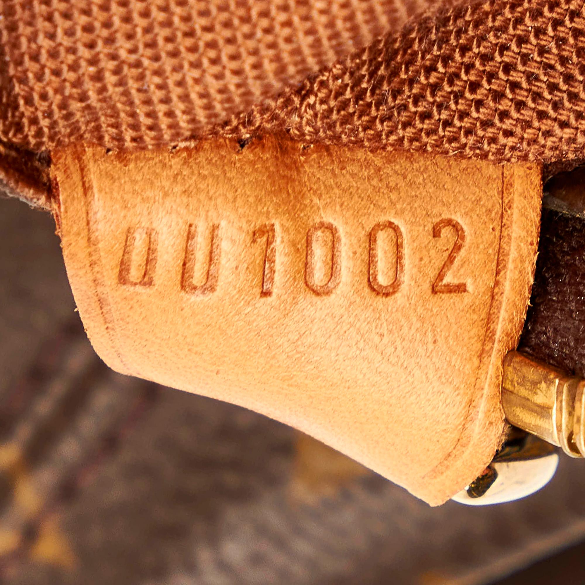 Louis Vuitton Monogram Cabas Mezzo (SHG-31335)