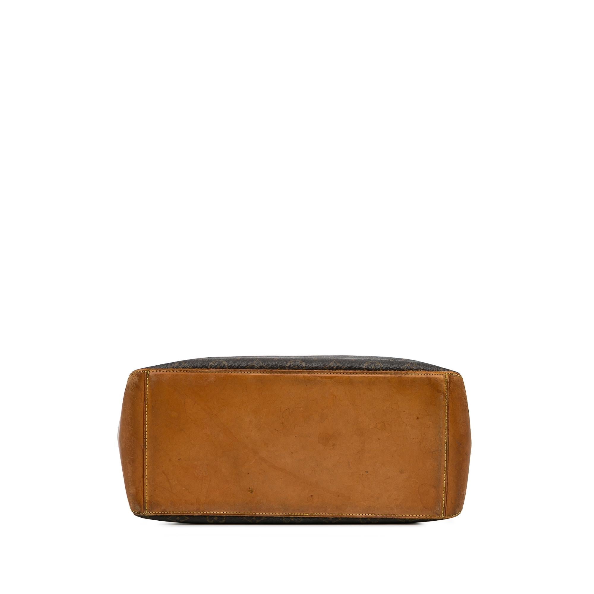 Louis Vuitton Monogram Cabas Mezzo (SHG-zaCjt7)