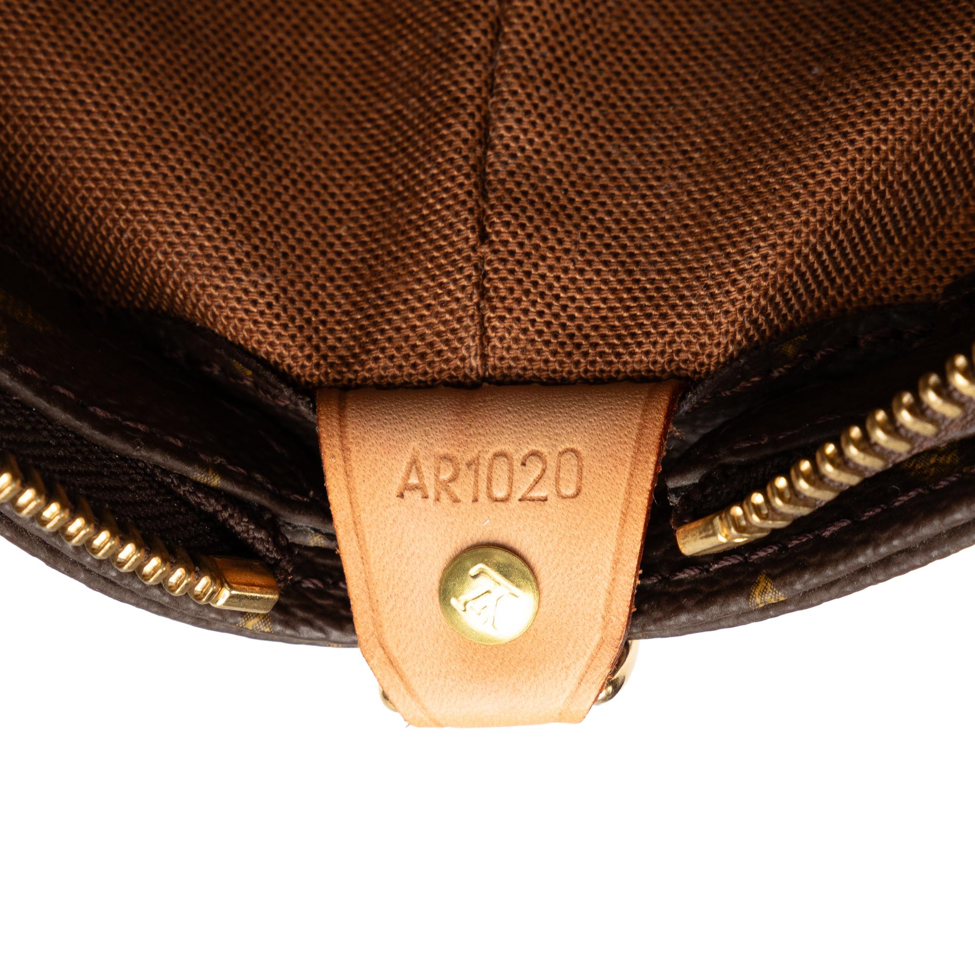 Louis Vuitton Monogram Cabas Mezzo (SHG-p1DTRU)