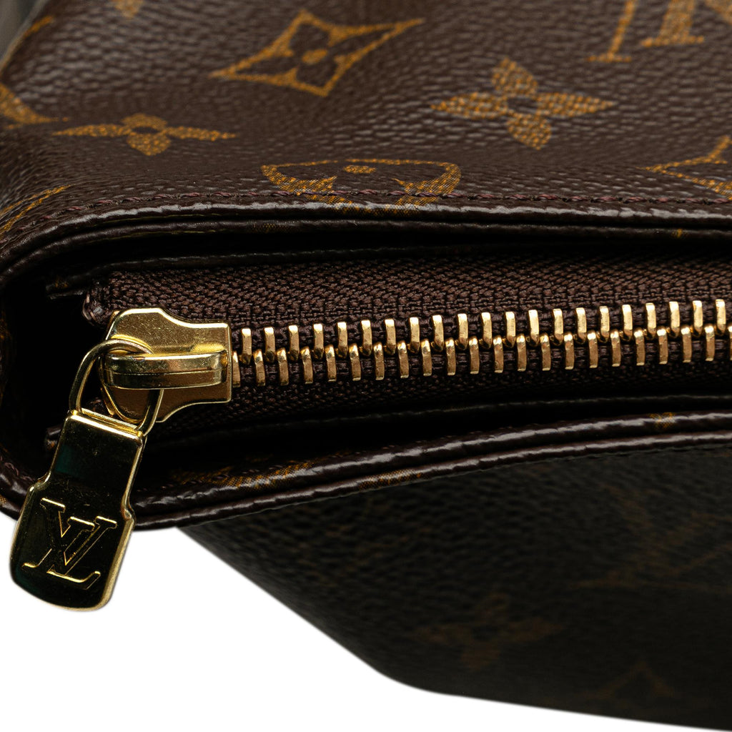 Louis Vuitton Monogram Cabas Mezzo (SHG-FfTuGM)