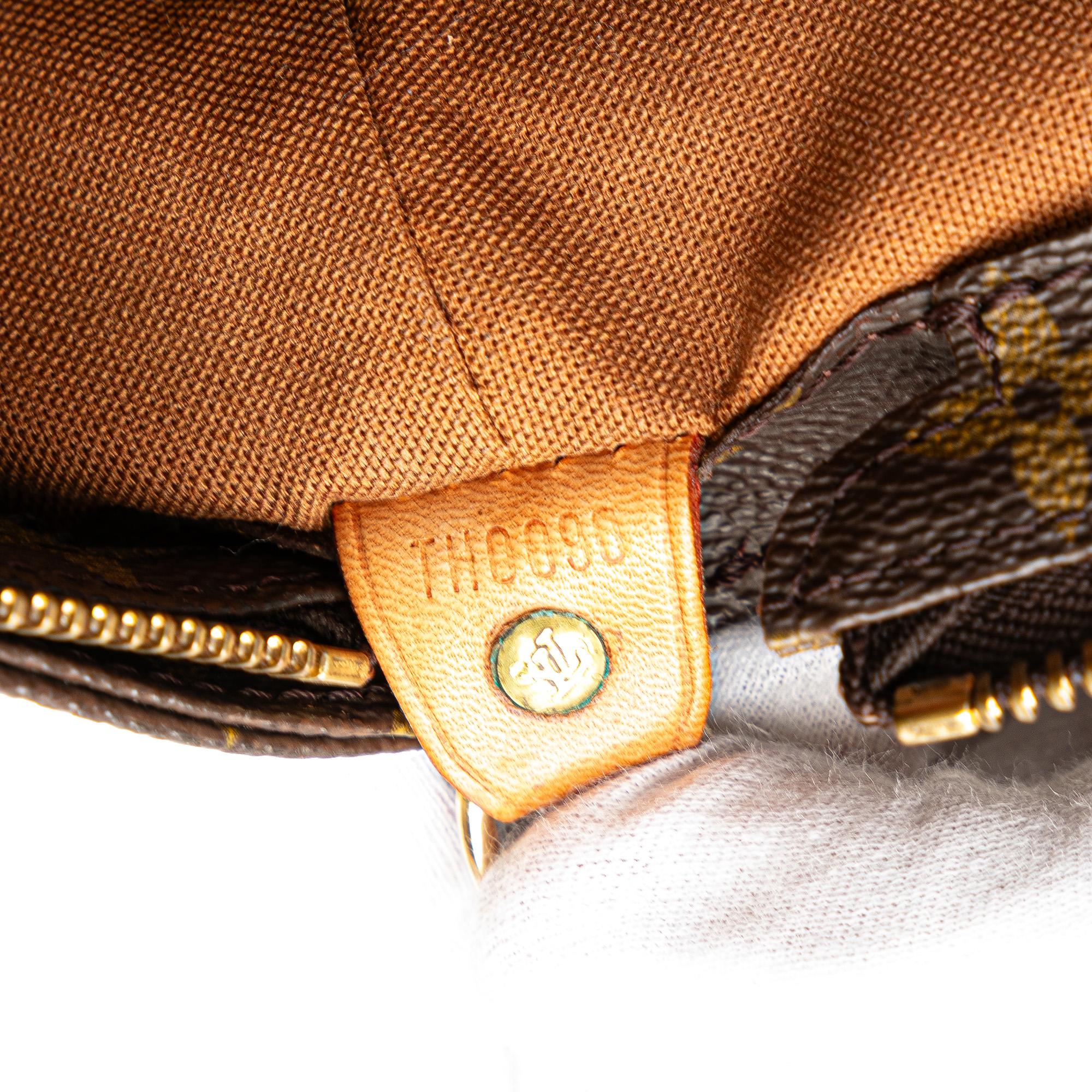 Louis Vuitton Monogram Cabas Mezzo