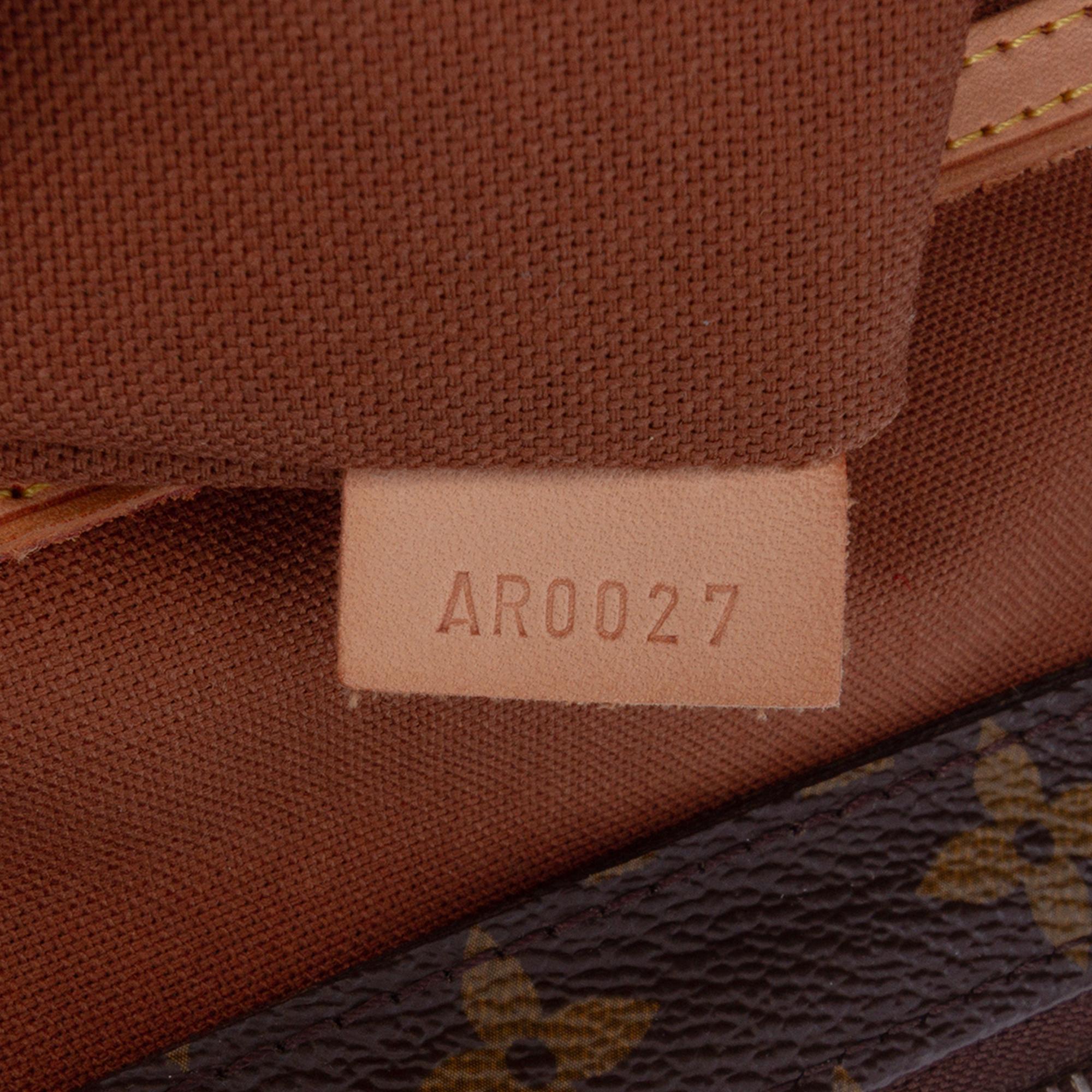 Louis Vuitton Monogram Cabas Mezzo